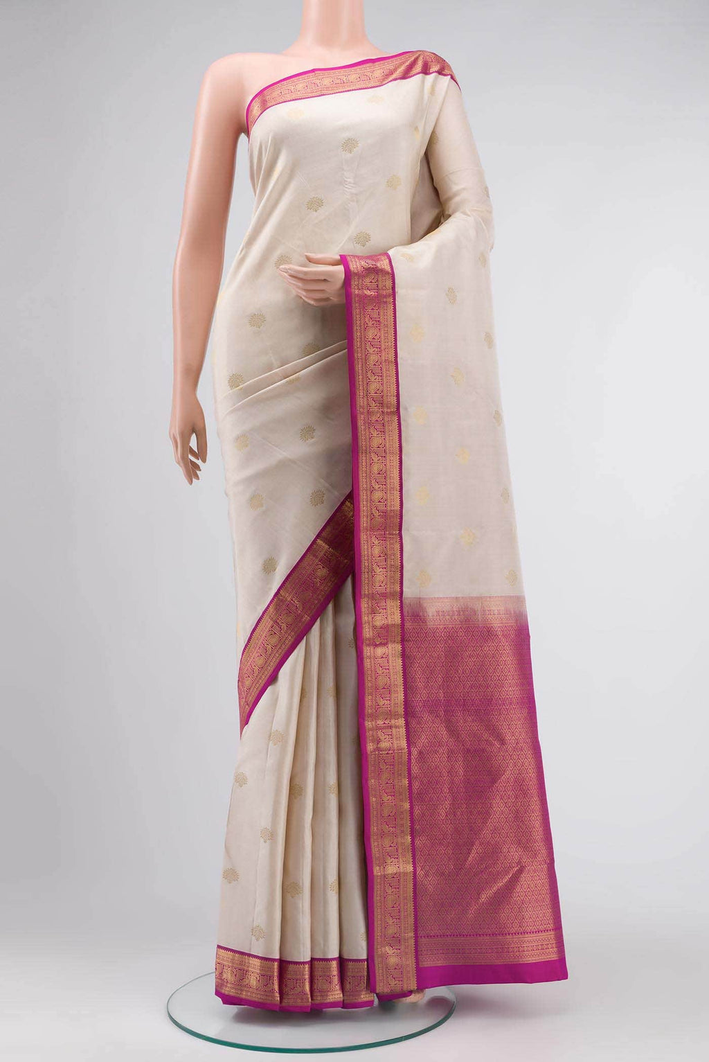 Off White Kanchipuram Silk Saree