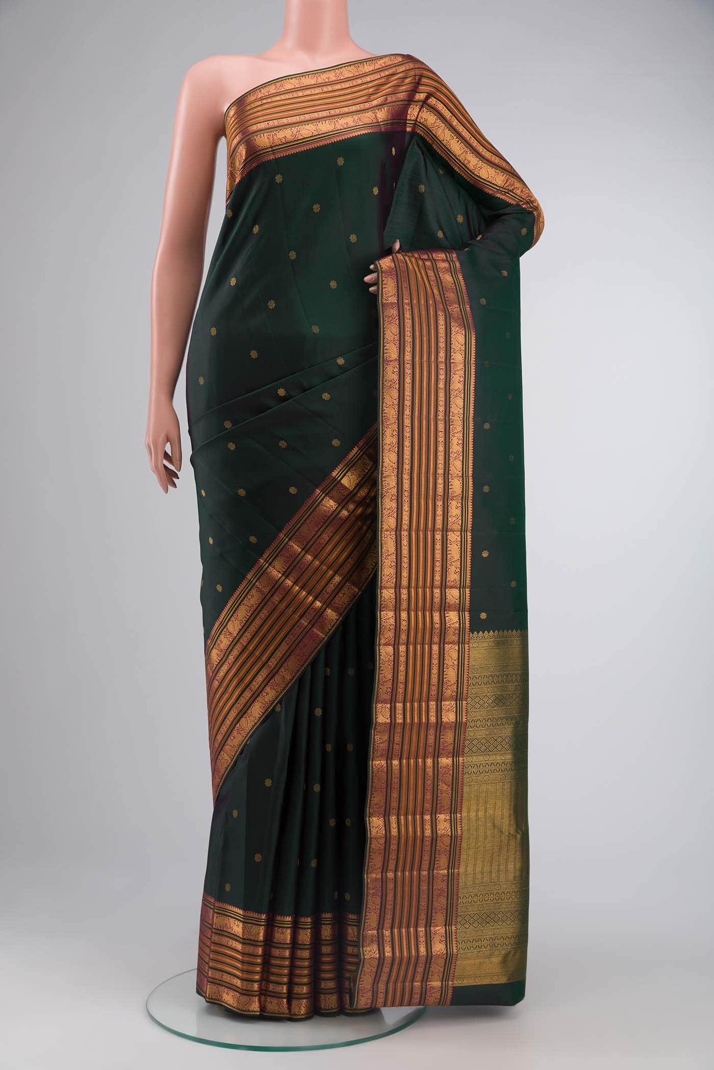 Bottle Green Kanchipuram Silk Saree