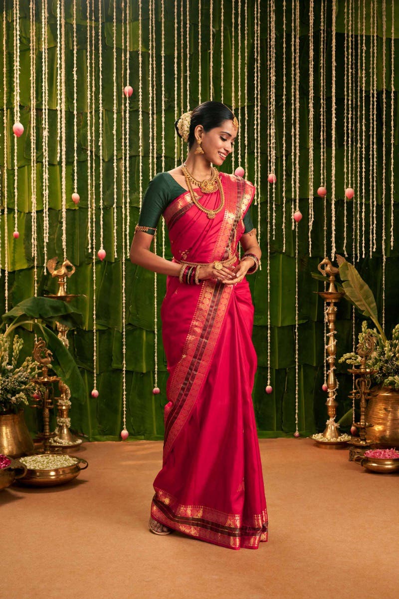 Madhuvam-Red Kanchipuram Silk Saree