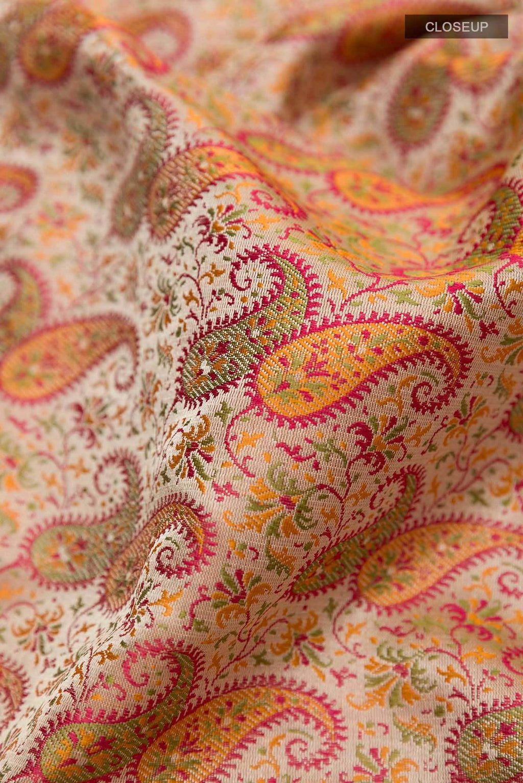 Beige Banarasi Tanchoi Silk Saree