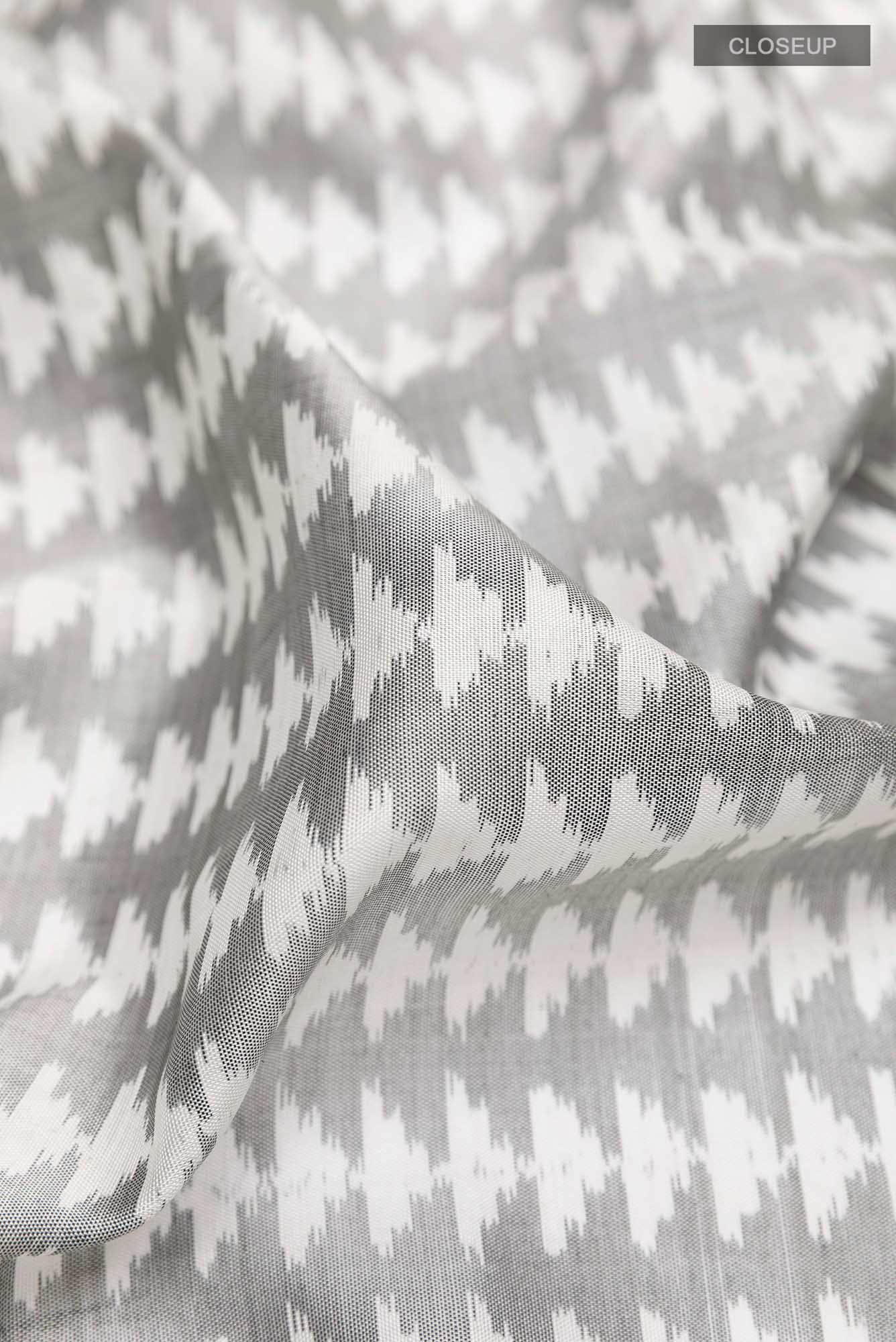 White Rajkot Patola Silk Saree