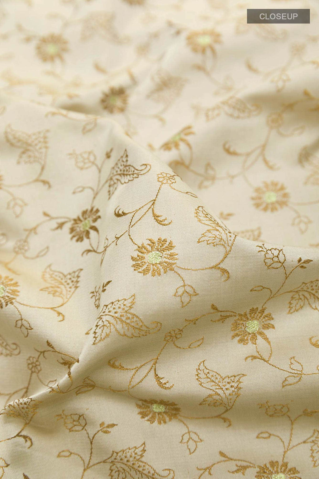 Beige Banarasi Tanchoi Silk Saree