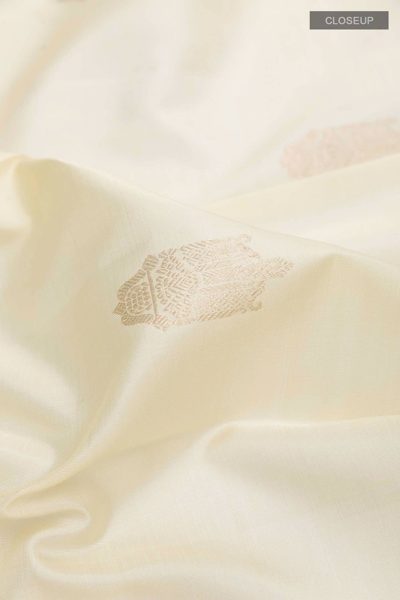 Off White Kanchipuram Silk Saree