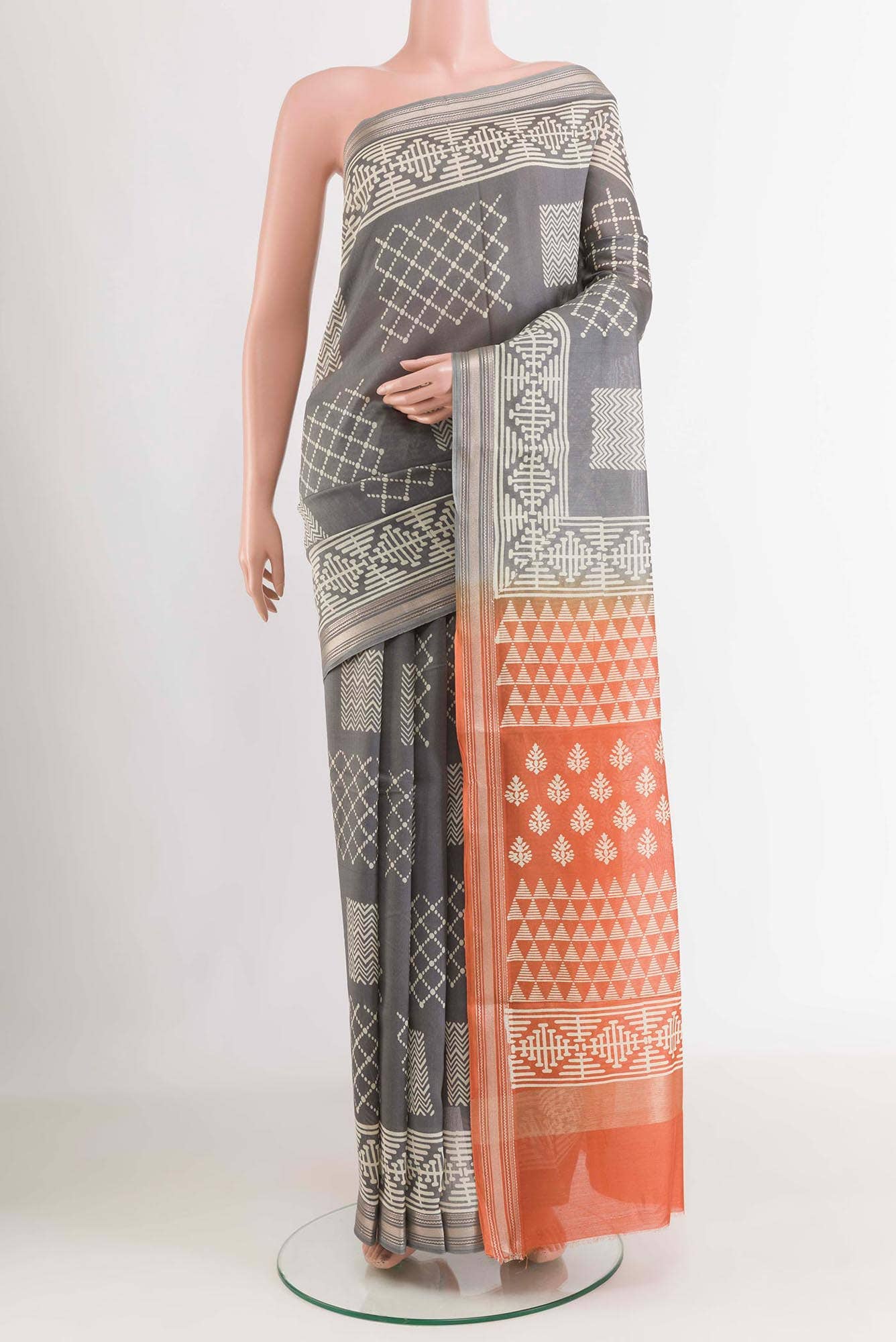 Grey Blended Maheshwari Silk Cotton Saree