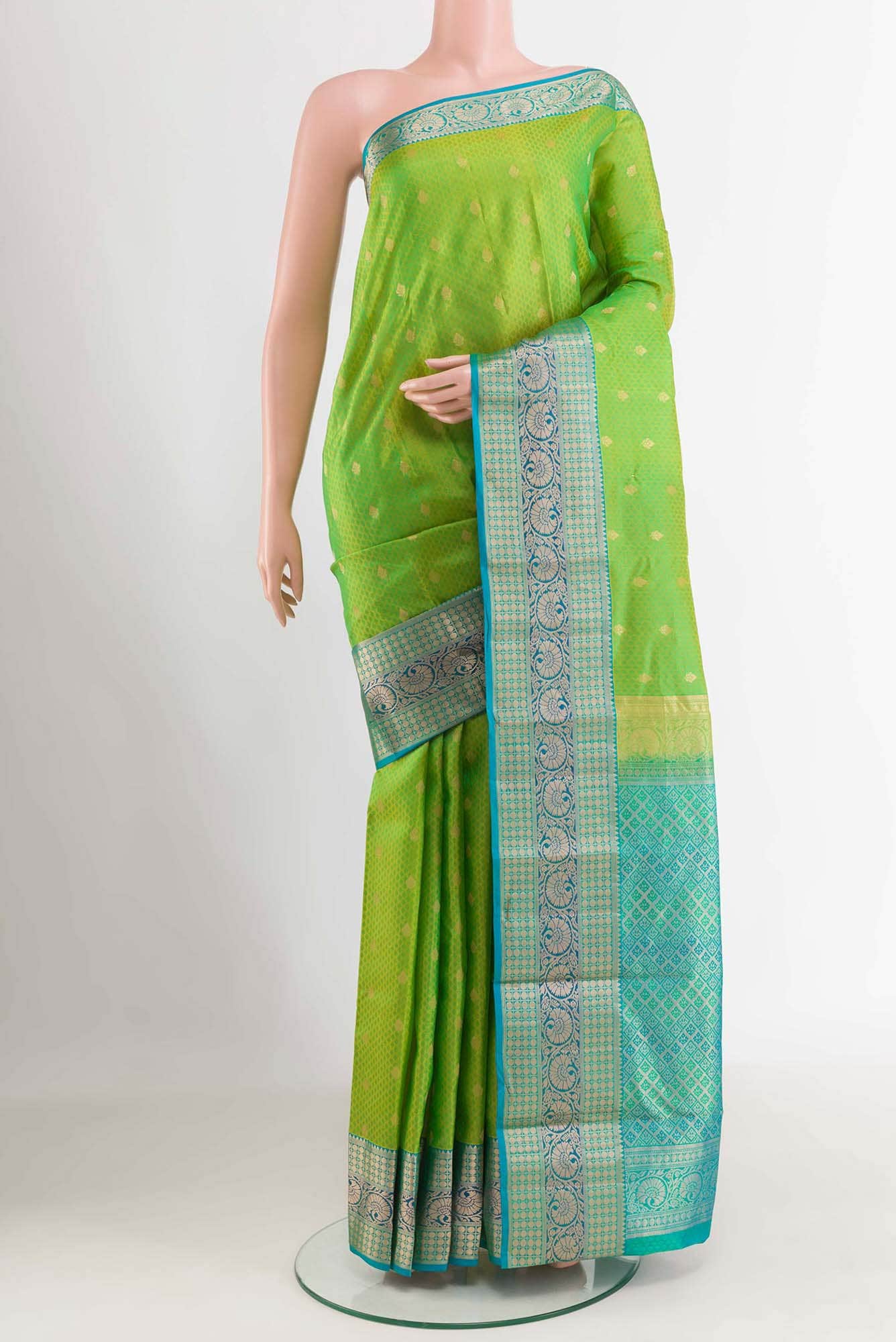 Parrot Green Kanchipuram Silk Saree