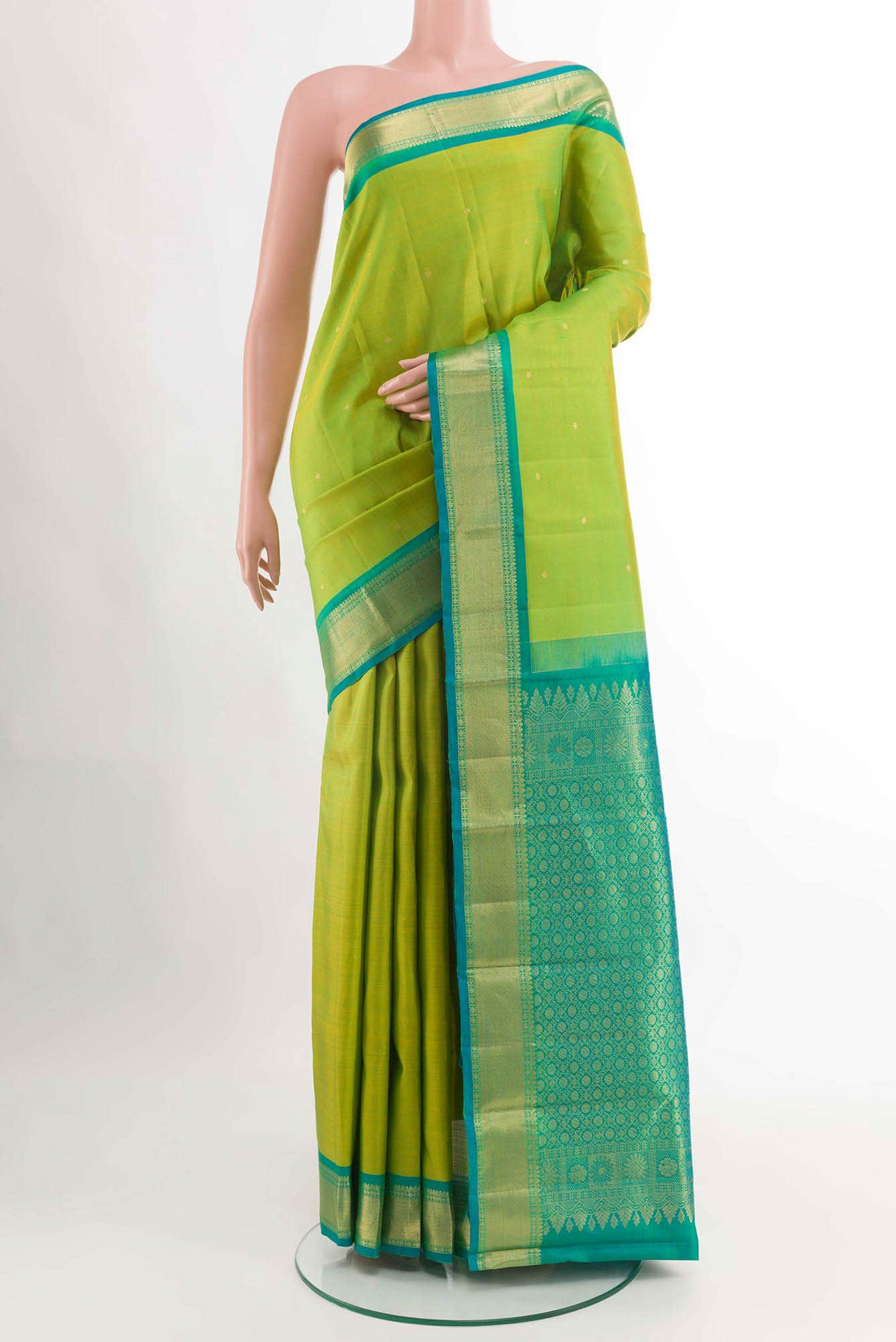 Parrot Green Kanchipuram Silk Saree
