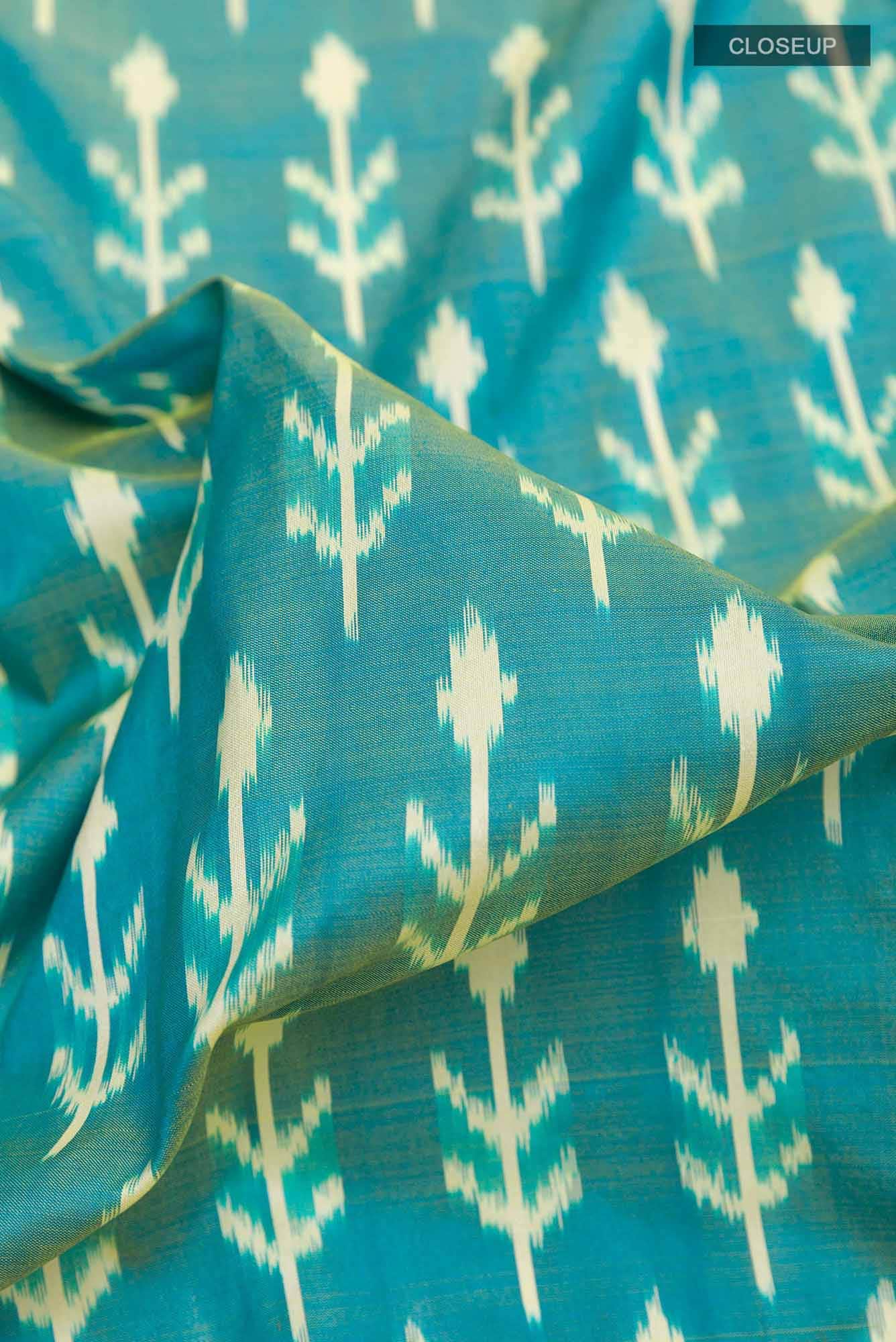 Green Dual Tone Pochampally Silk Saree