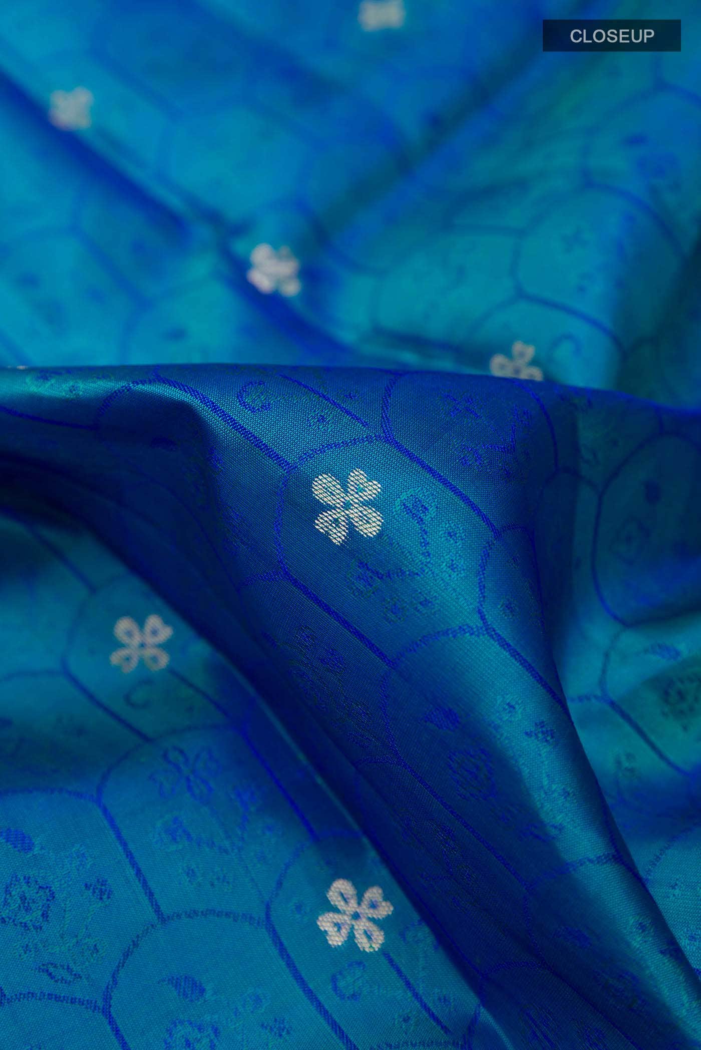 Peacock Blue Dual Tone Kanchipuram Silk Saree