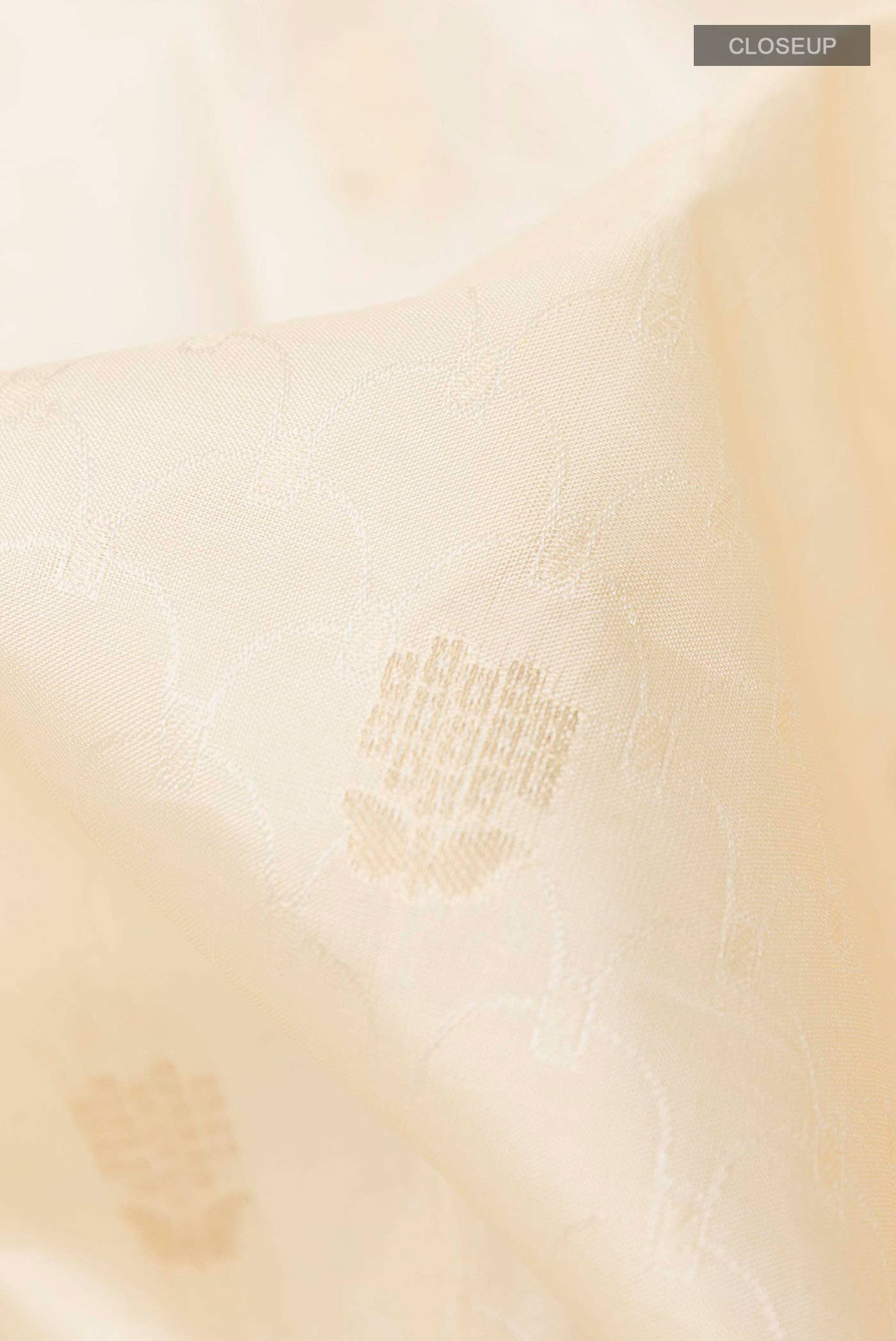 Pearl White Kanchipuram Silk Saree