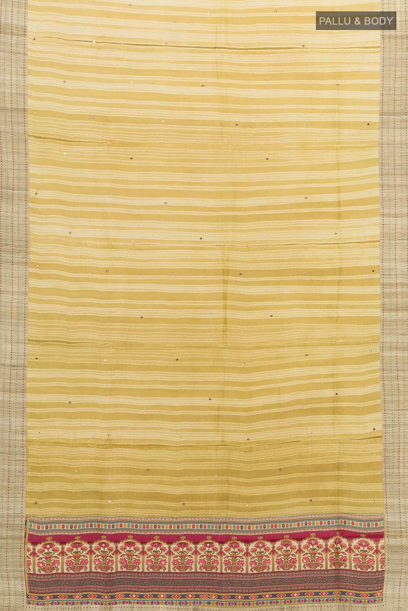 Pickle Green Tussar Saree