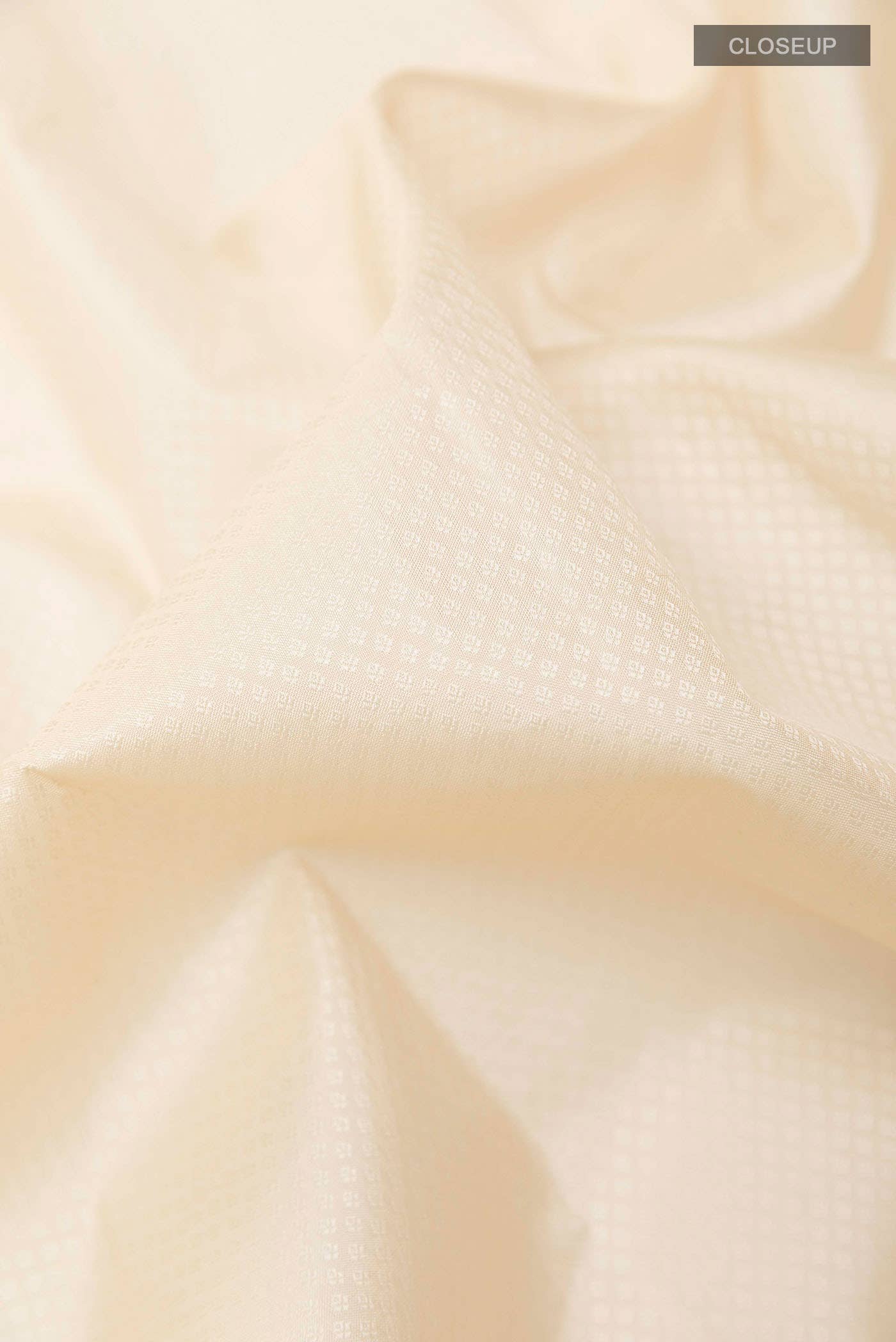 Off White Kanchipuram Silk Saree