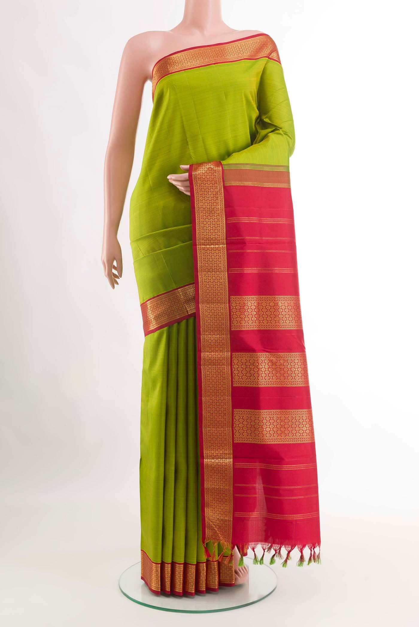 Parrot Green Kanchipuram Silk Nine Yards Saree