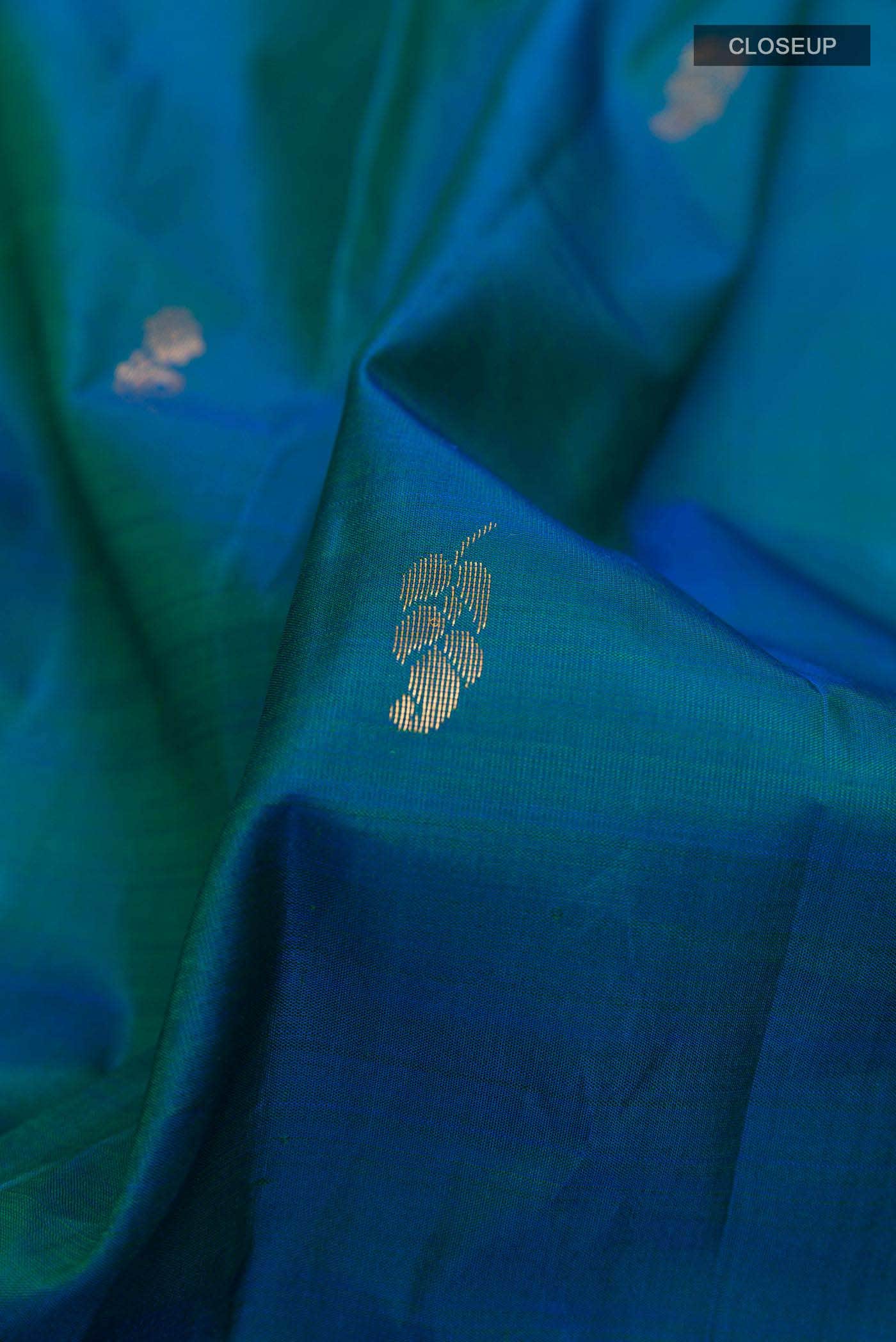 Peacock Blue Dual Tone Kanchipuram Silk Saree