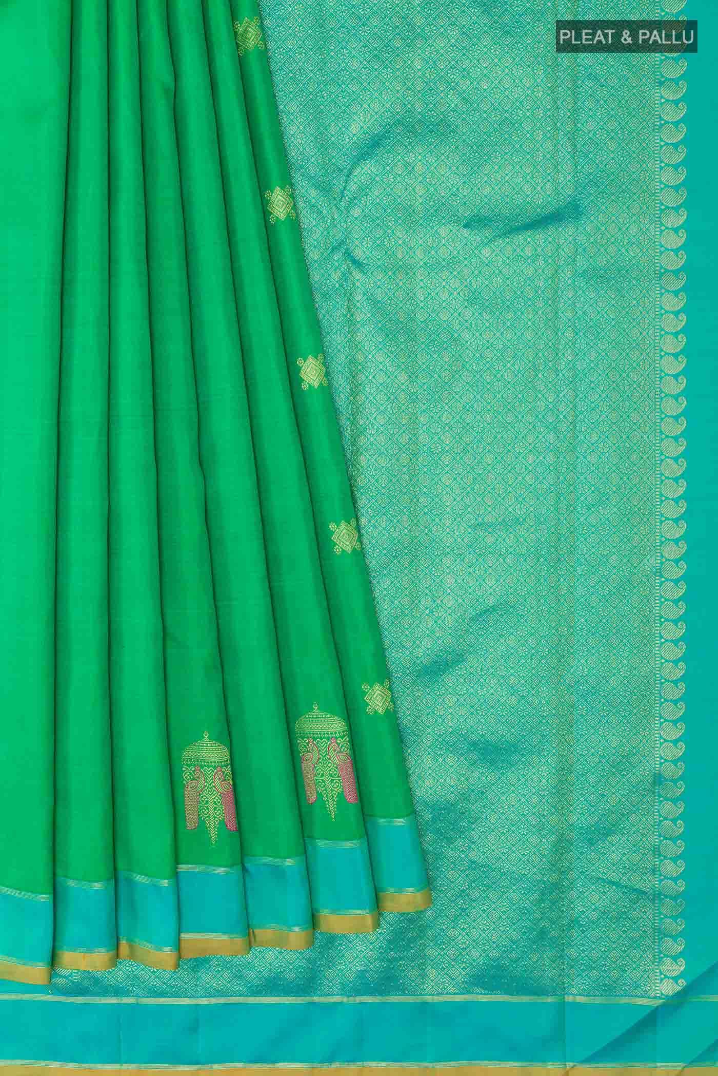 Green Dual Tone Kanchipuram Silk Saree