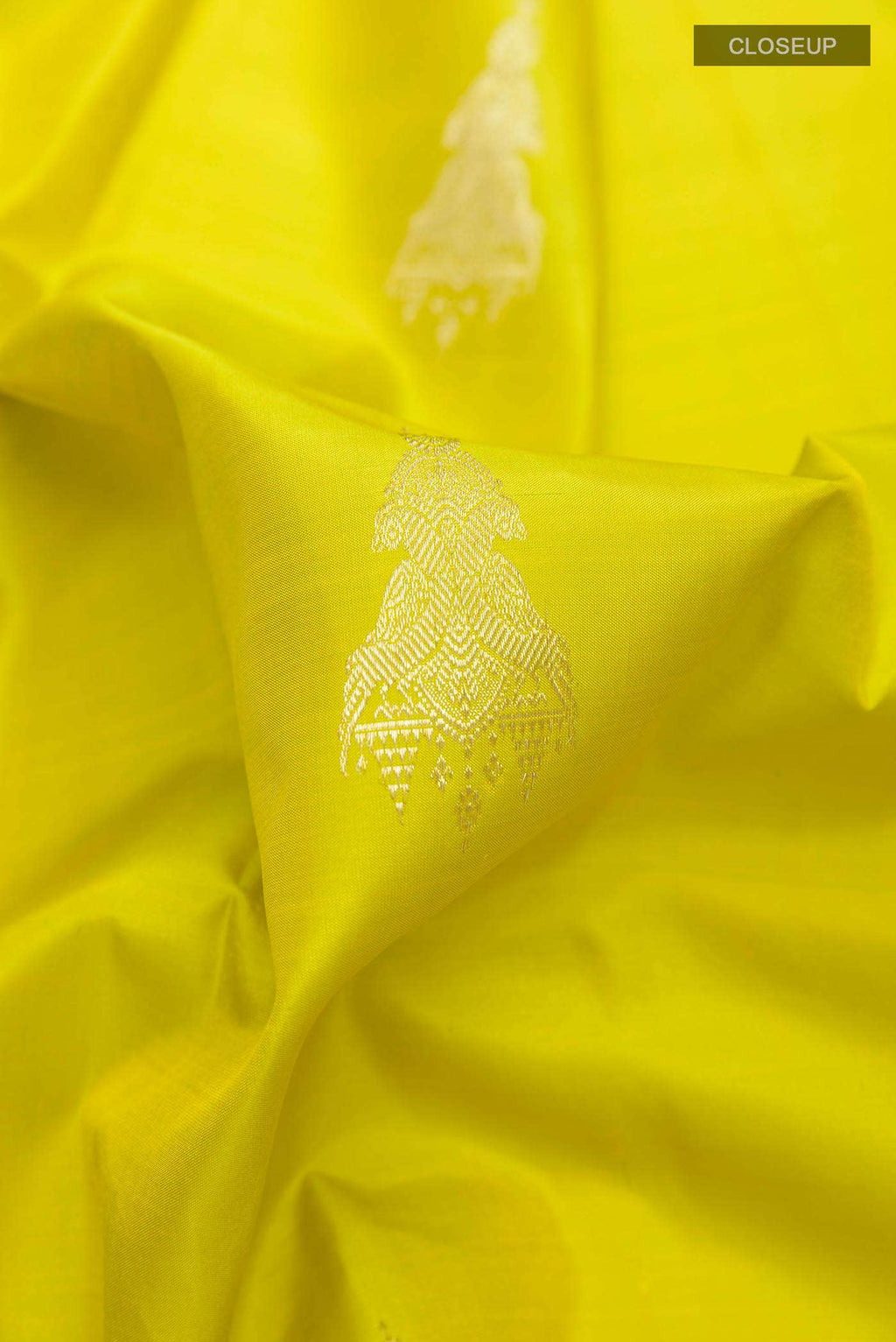 Parrot Green Kanchipuram Silk Saree