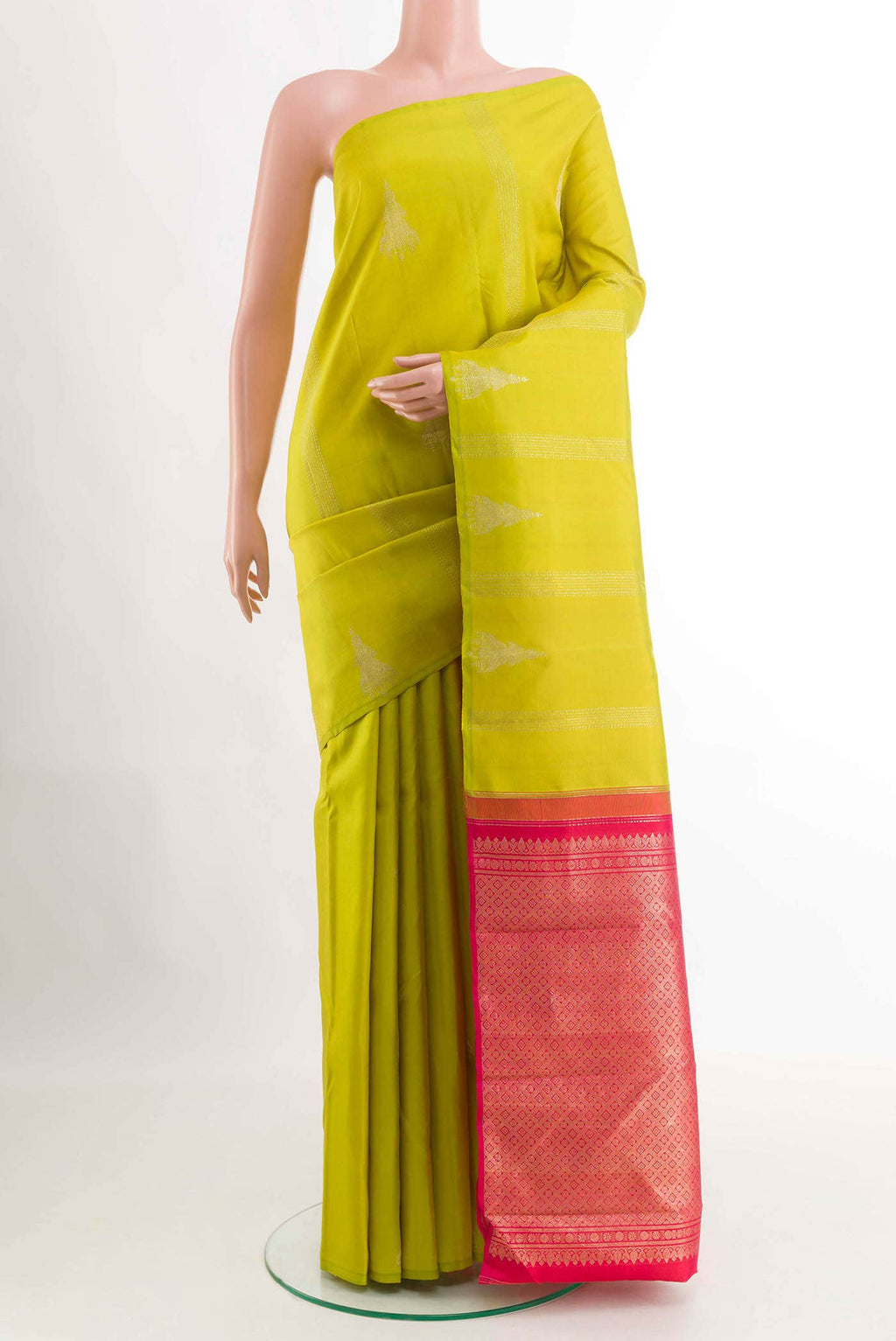 Parrot Green Kanchipuram Silk Saree