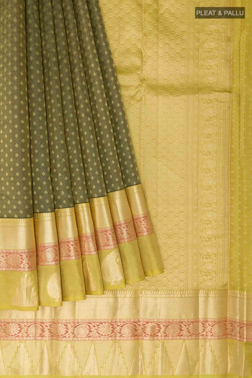 Mehandi Green Kanchipuram Silk Saree