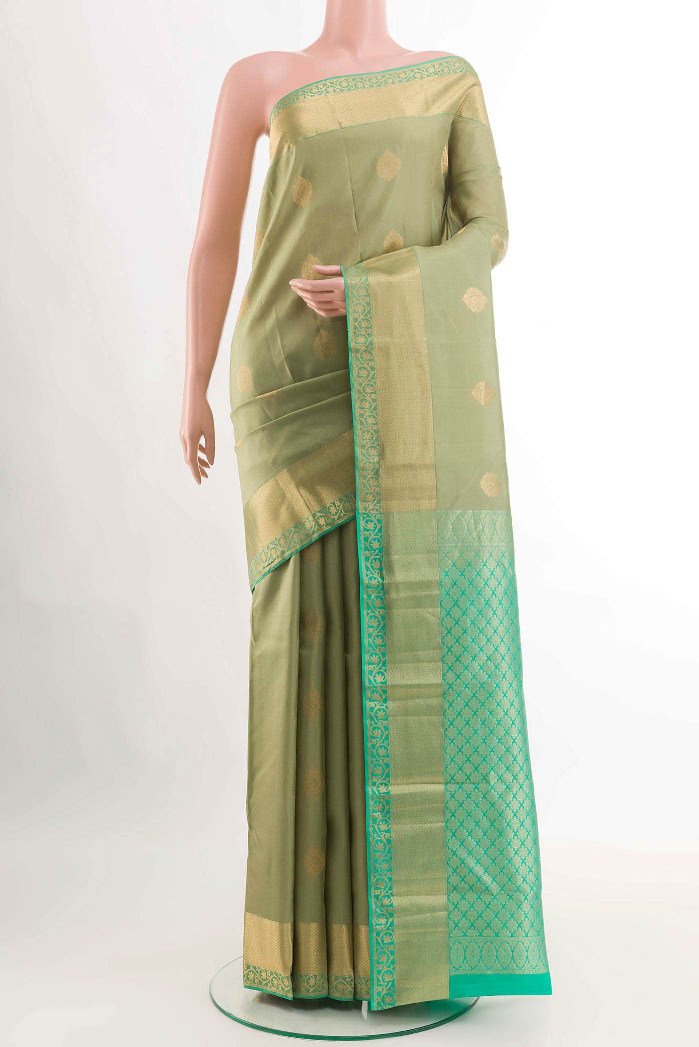 Mehandi Green Kanchipuram Silk Saree