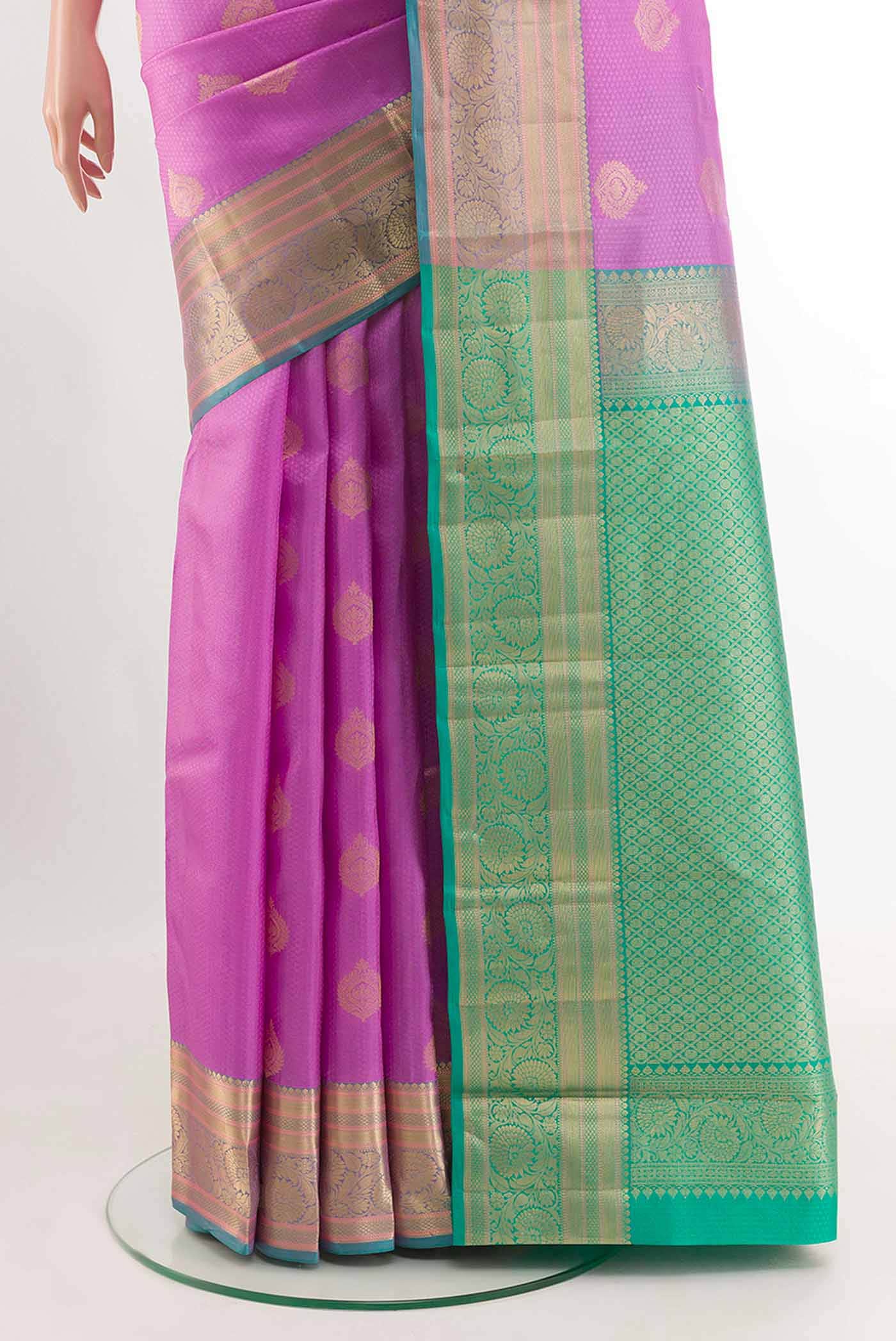 Lavender Dual Tone Kanchipuram Silk Saree