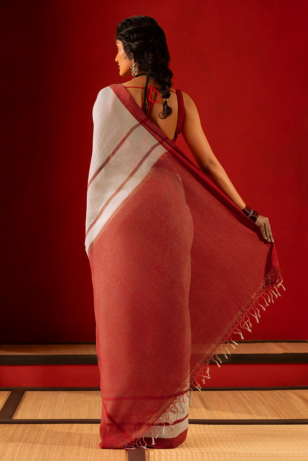 Chhaya-Off White Cotton Saree