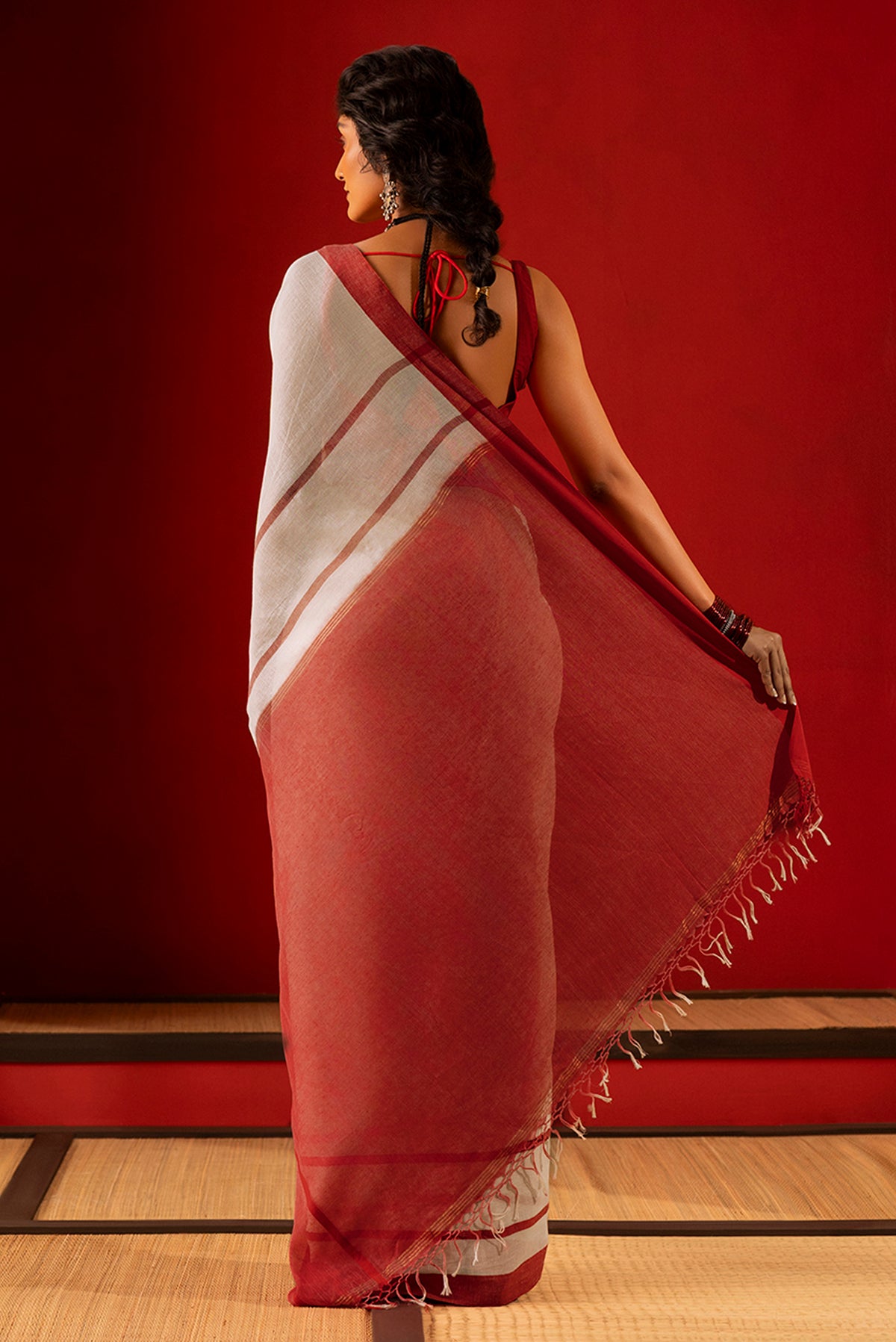 Chhaya-Off White Cotton Saree