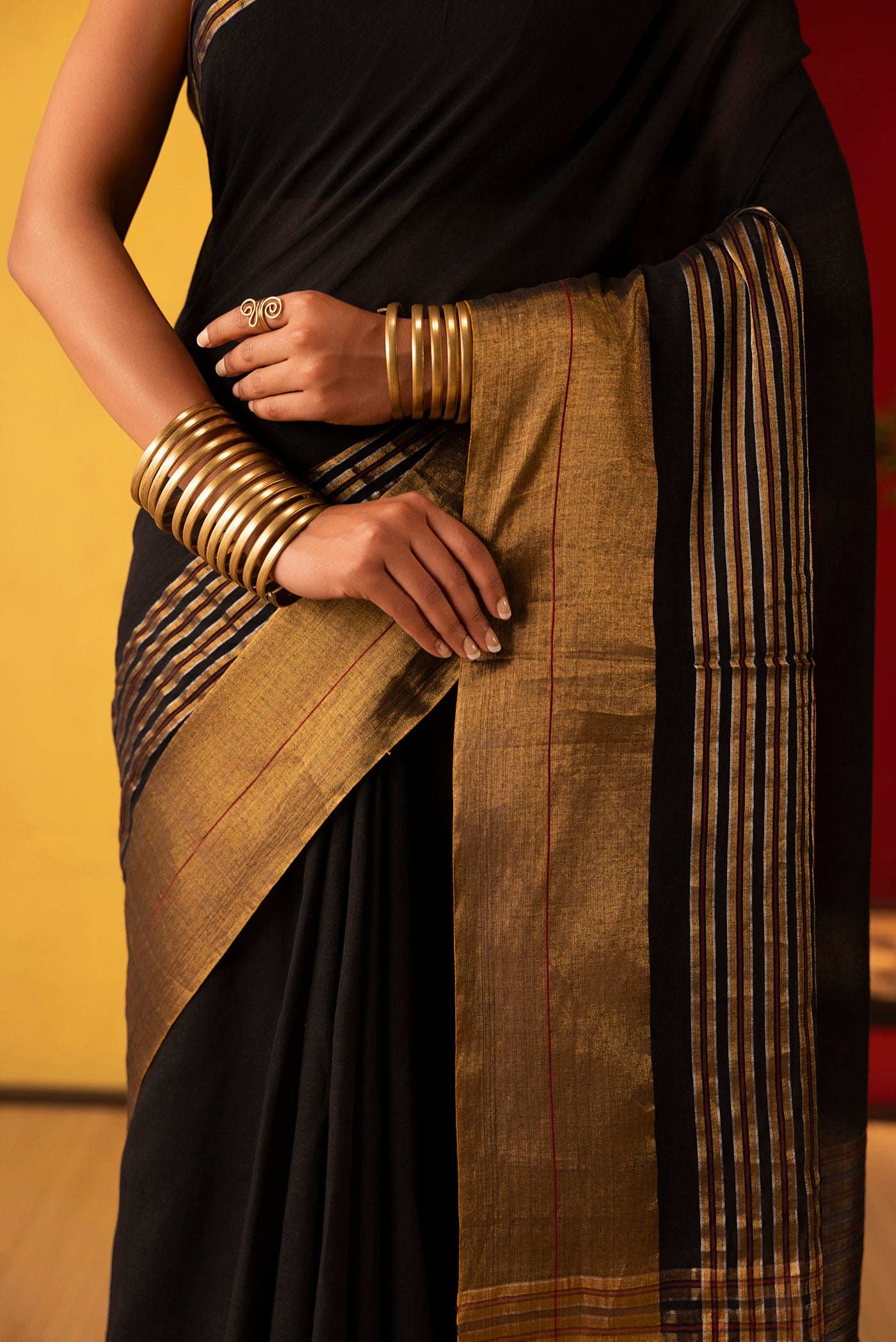 Surahi-Black Cotton Saree