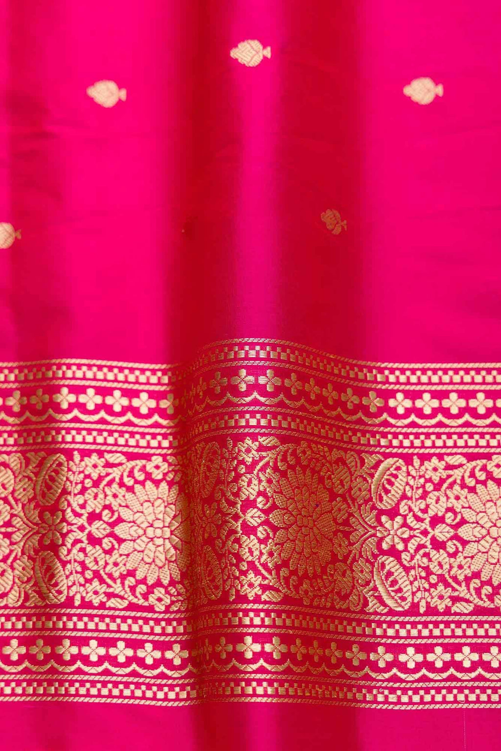 Pure Silk Pure Zari Pink Dual Tone Banarasi Saree