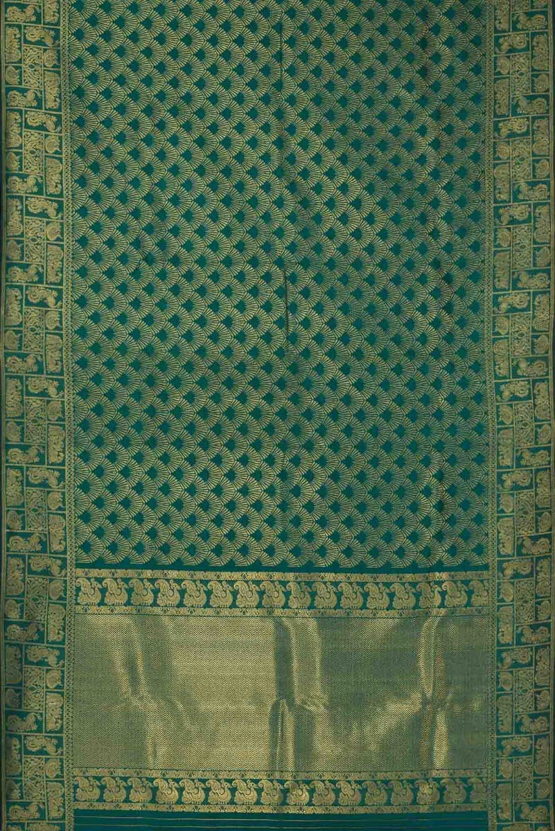 Green Dual Tone Kanchipuram Silk Saree