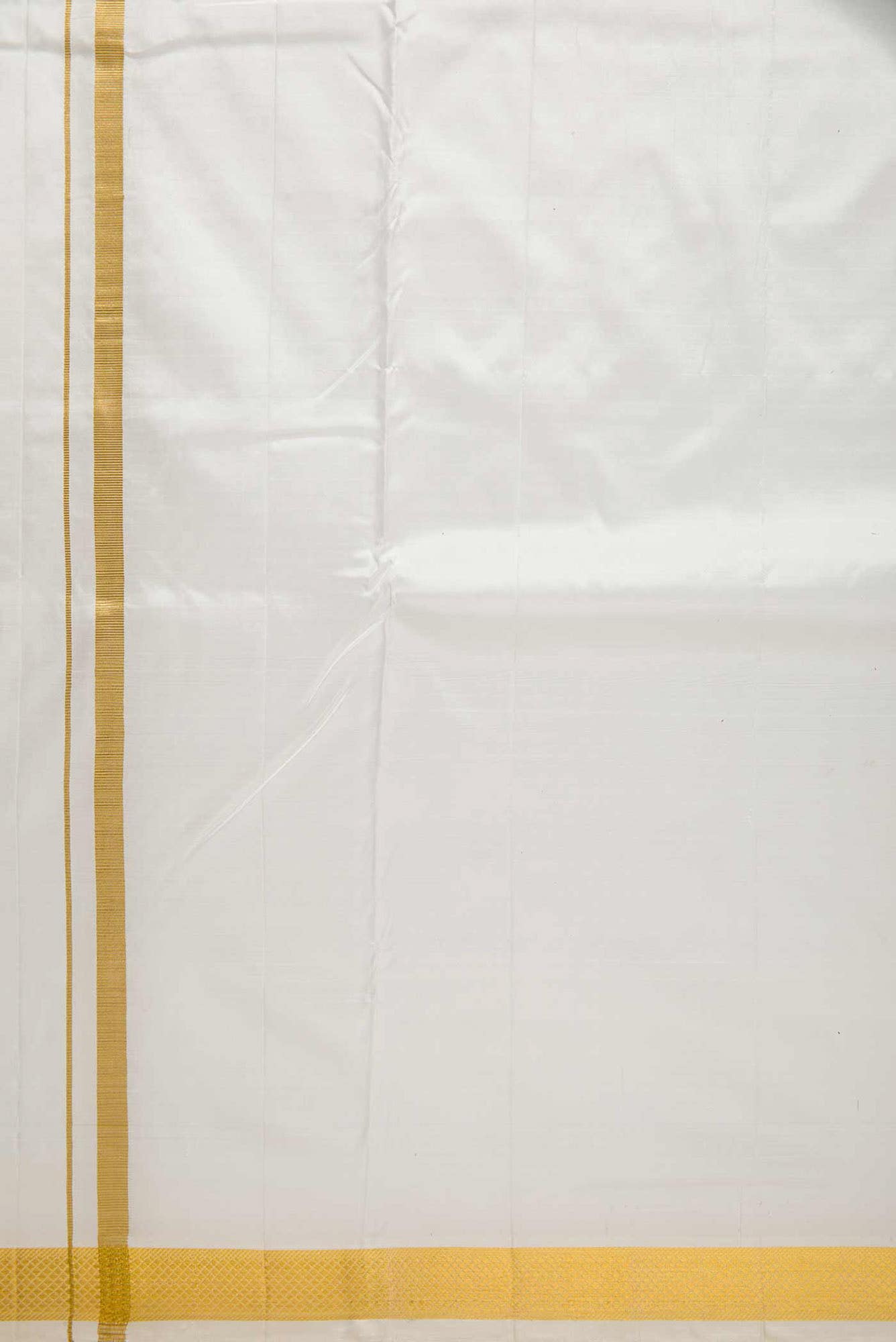 Cream Silk Dhoti With Angavastram (9X 5) Muzham