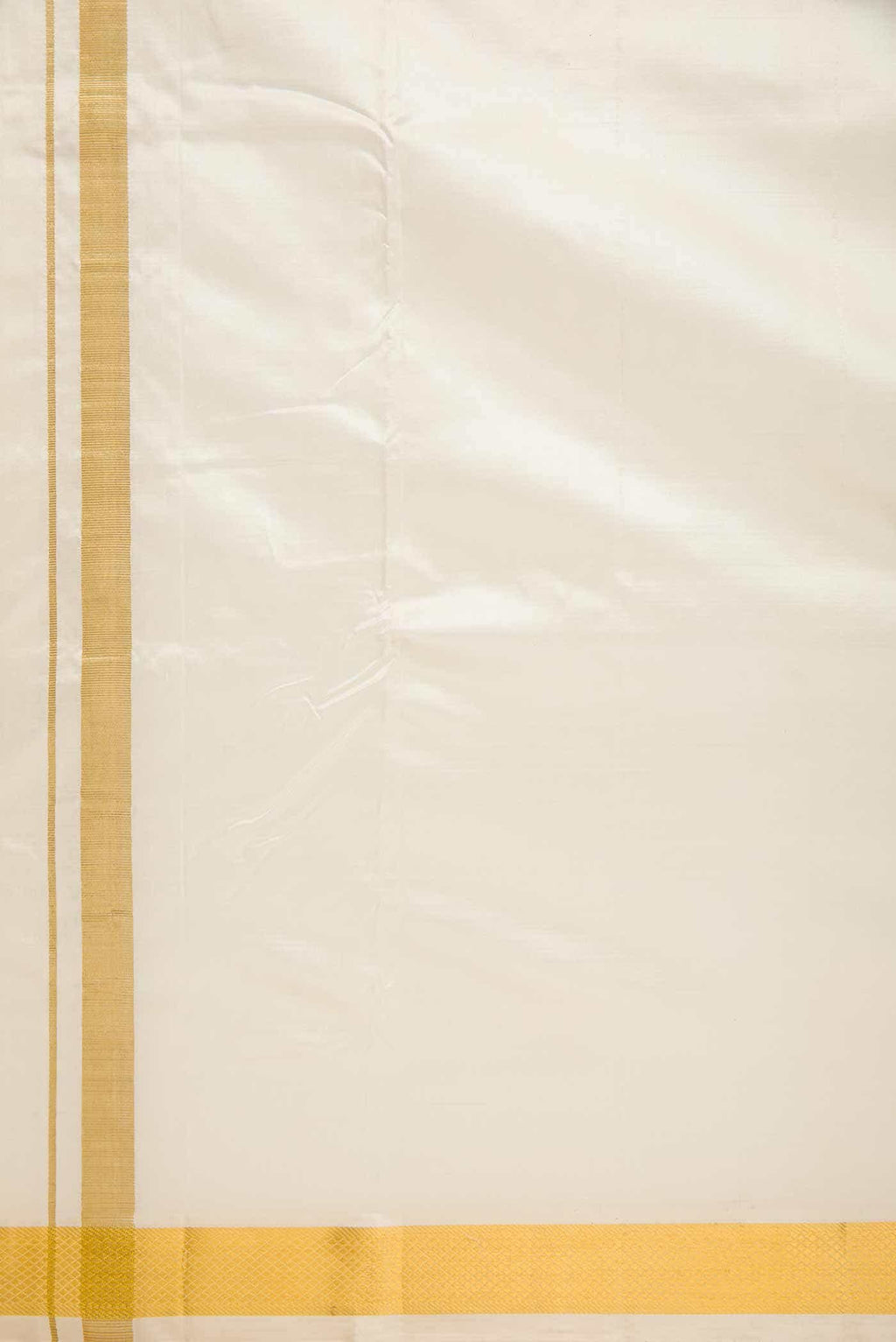 Cream Silk Dhoti With Angavastram (9X 5) Muzham
