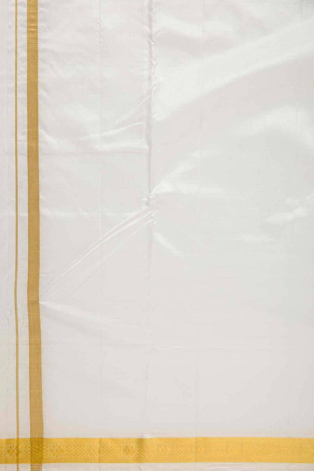 Cream Silk Dhoti With Angavastram (9X 5) Muzham