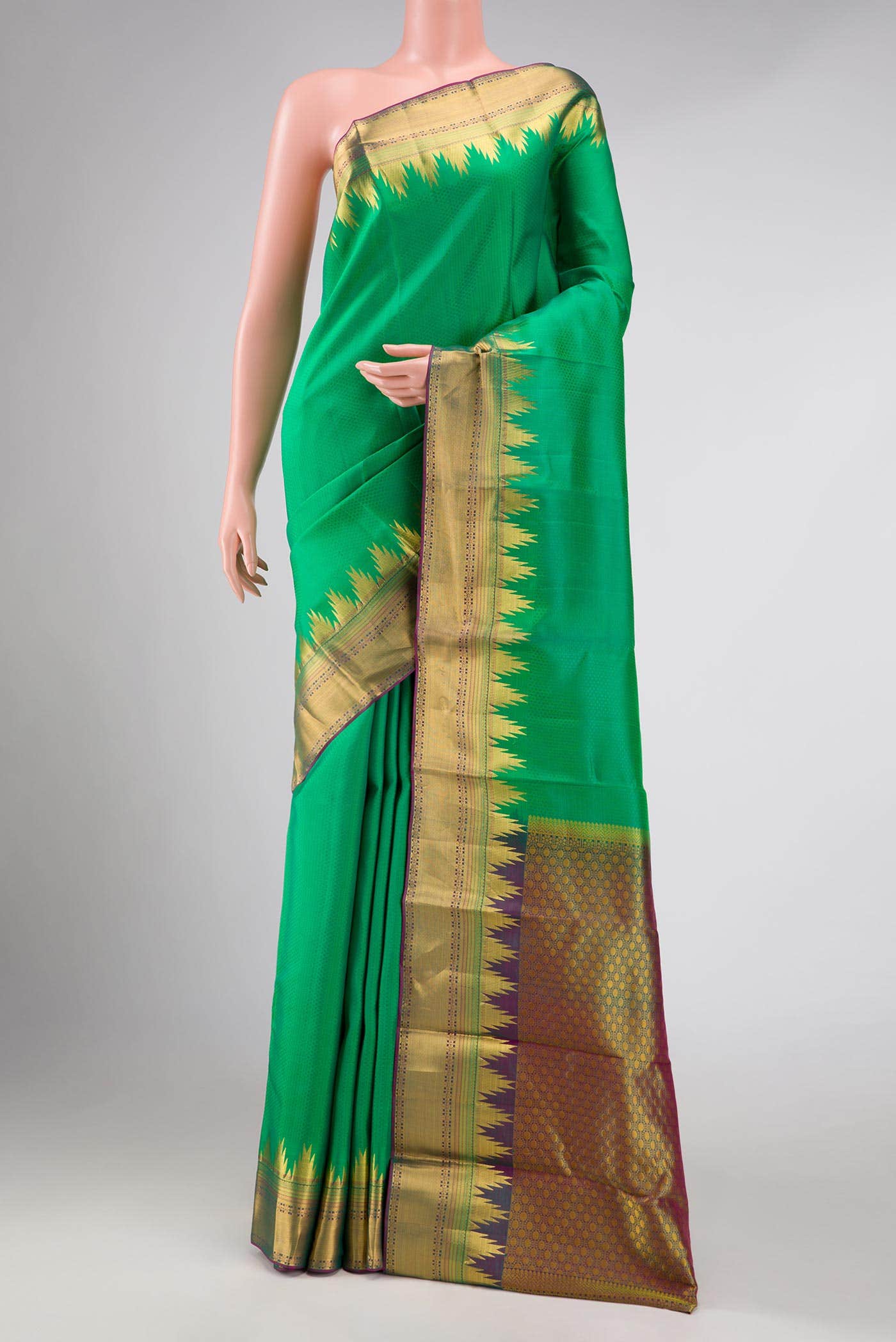 Green Kanchipuram Silk Saree