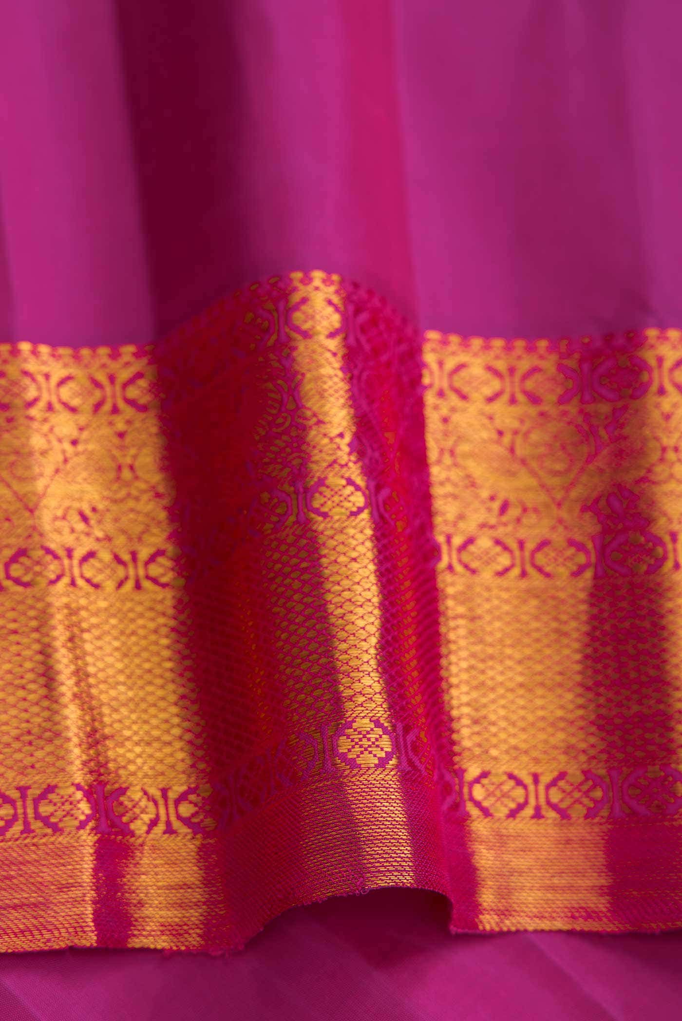 Pure Silk Pure Zari Purple Dual Tone Kanchipuram Saree