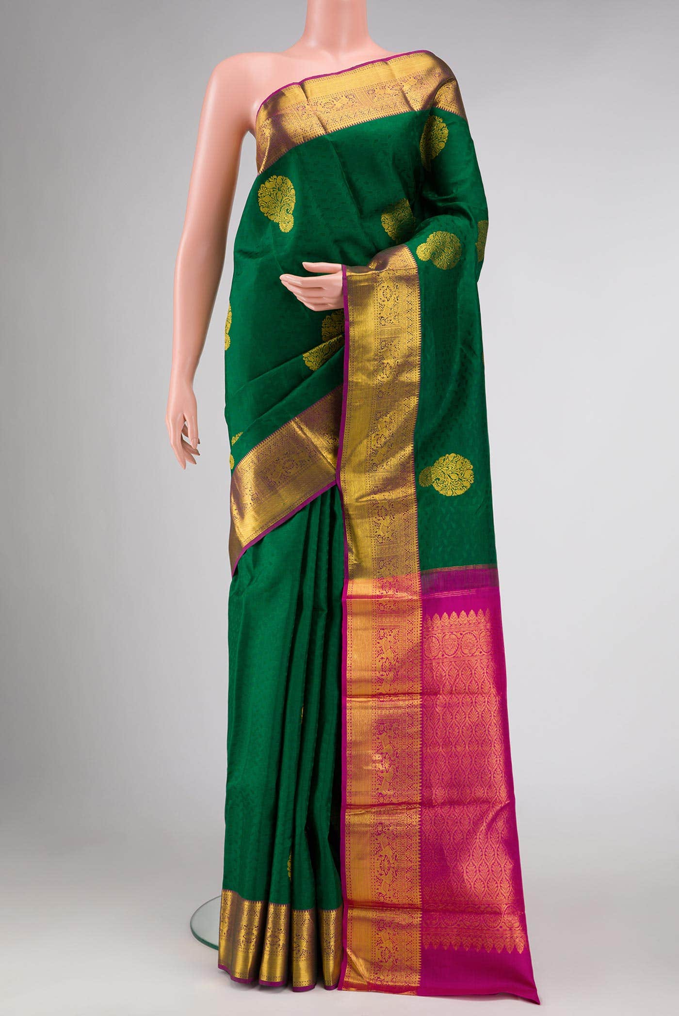 Green Dual Tone Kanchipuram Silk Saree