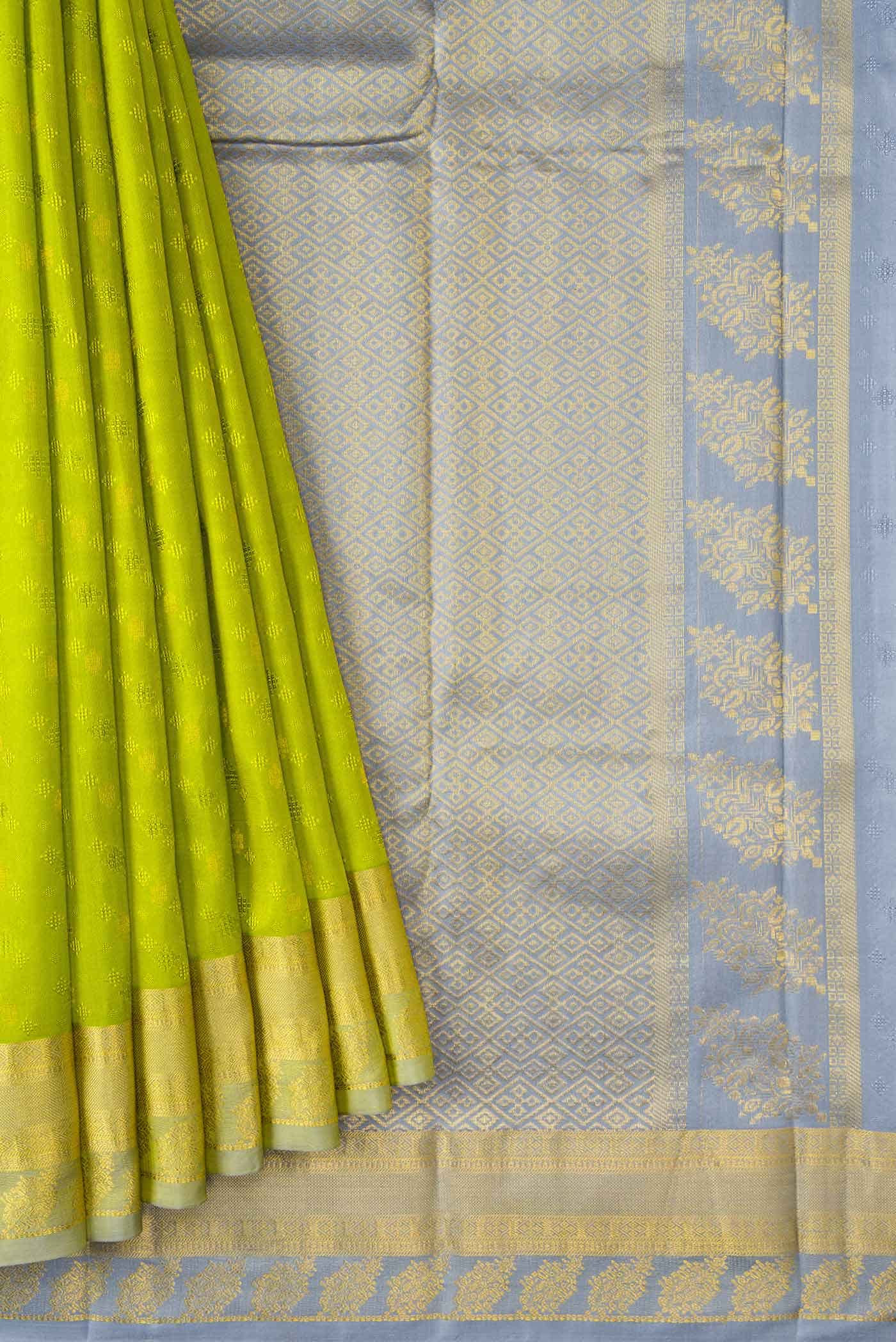 Parrot Green Dual Tone Kanchipuram Silk Saree