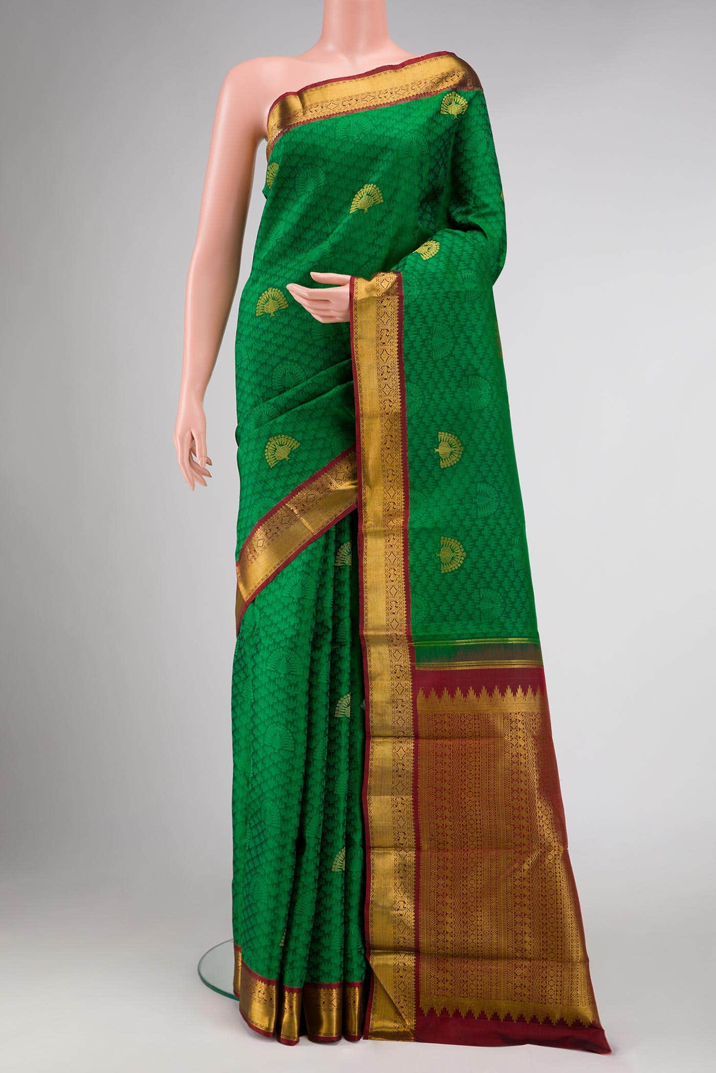 Green Dual Tone Kanchipuram Silk Saree