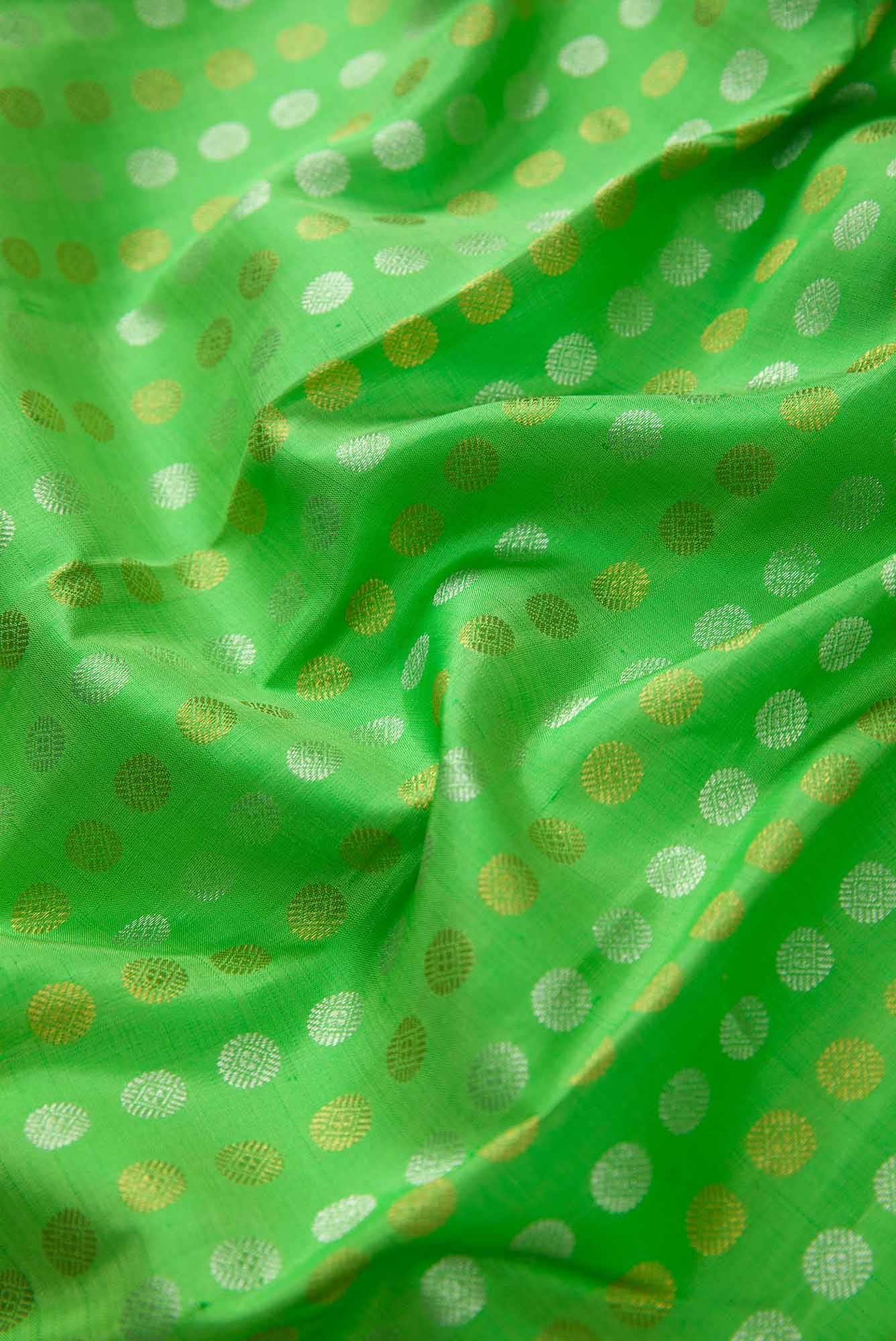 Pure Silk Pure Zari Parrot Green Dual Tone Kanchipuram Saree