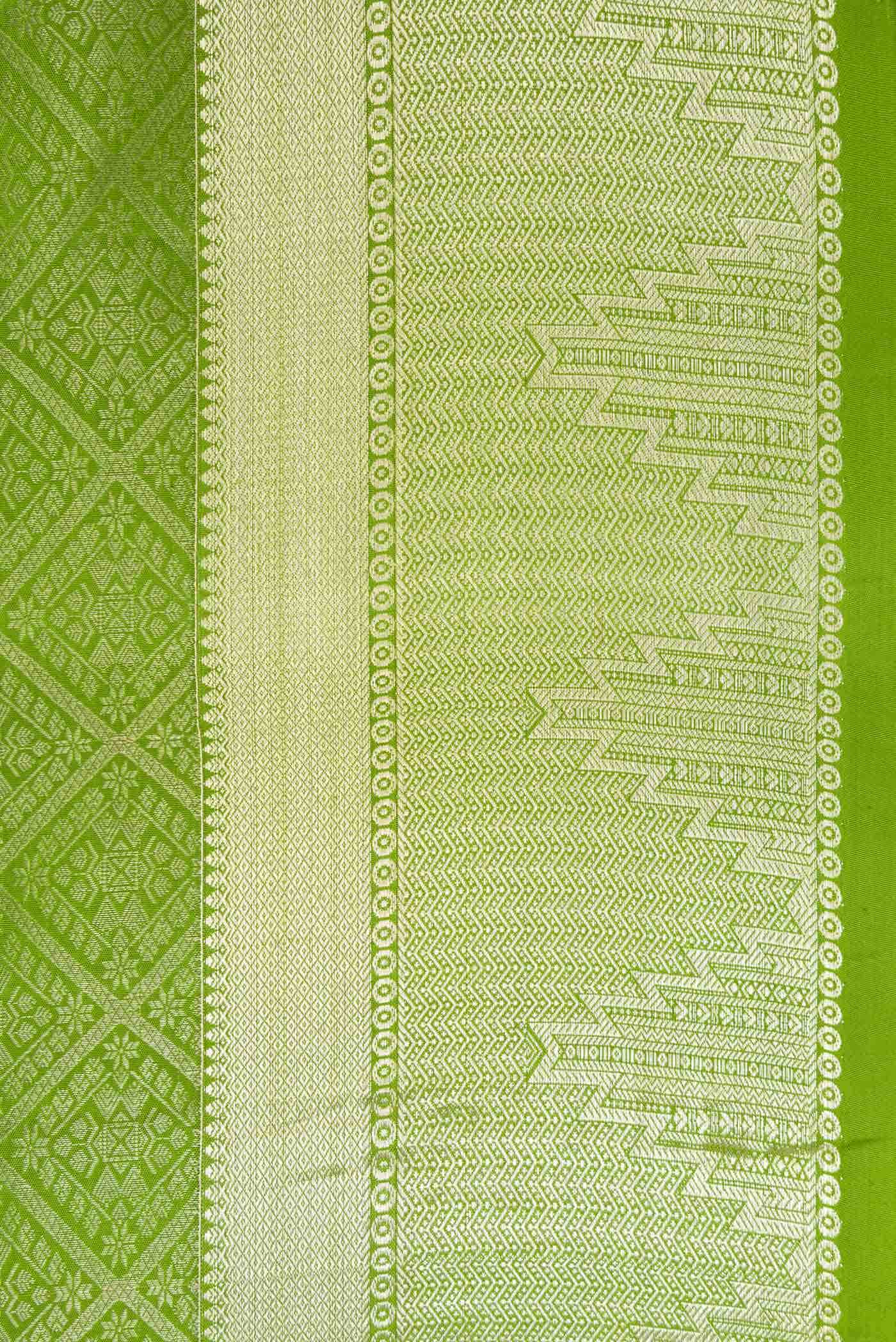 Green Dual Tone Kanchipuram Silk Saree