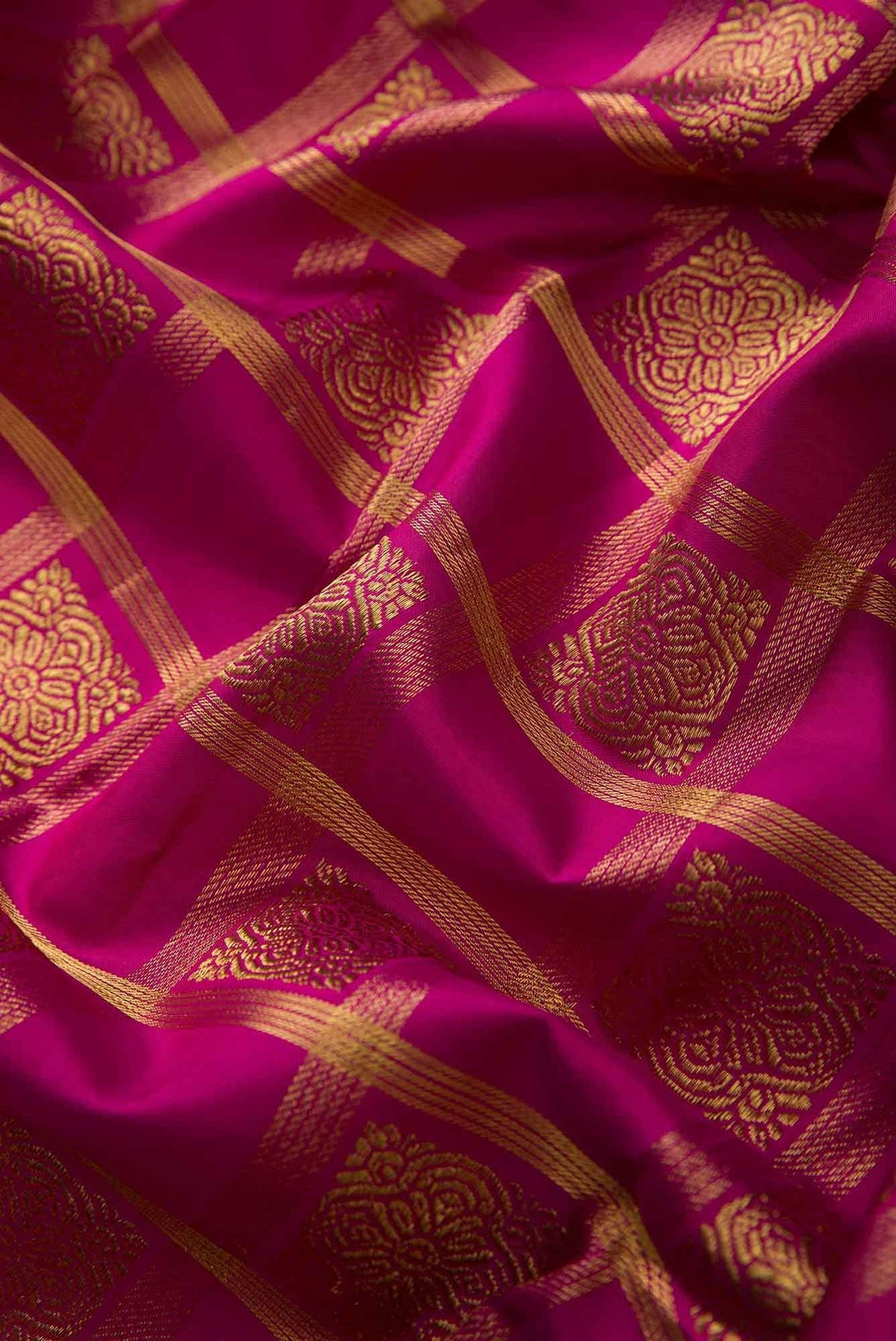 Pure Silk Pure Zari Magenta Kanjivaram Saree