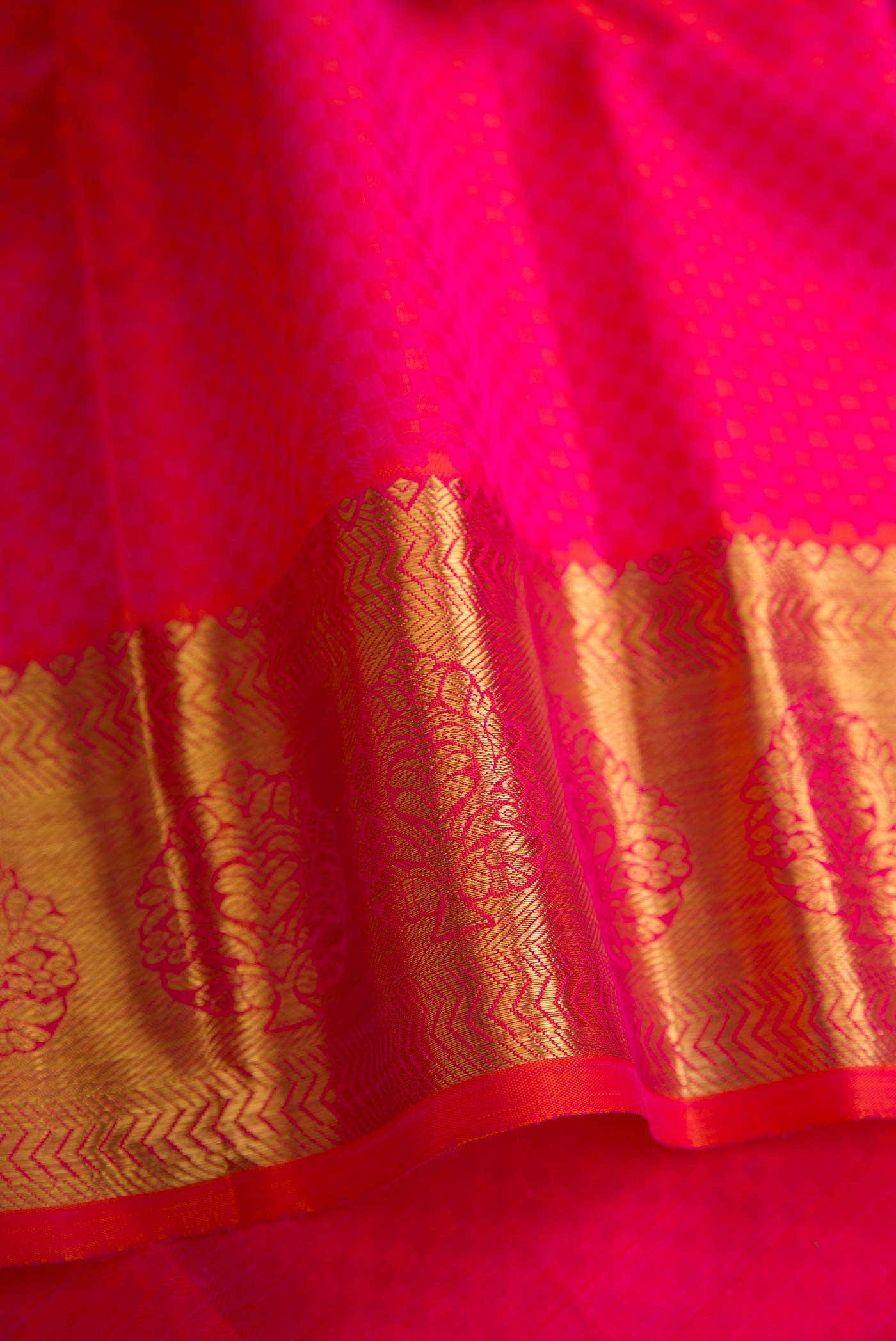 Pure Silk Pure Zari Pink Dual Tone Kanchipuram Saree