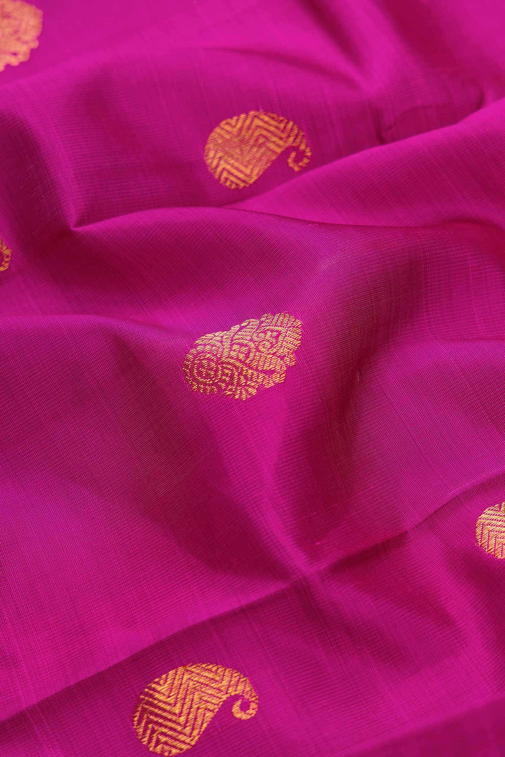 Pure Silk Pure Zari Magenta Dual Tone Kanchipuram Saree