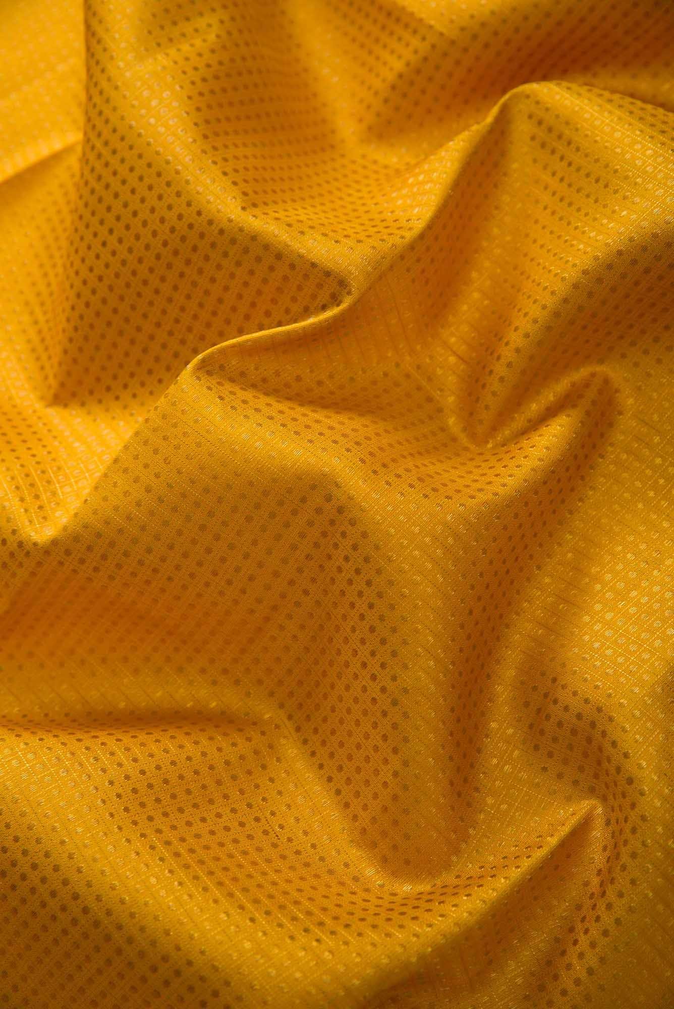 Pure Silk Pure Zari Yellow Dual Tone Kanchipuram Saree