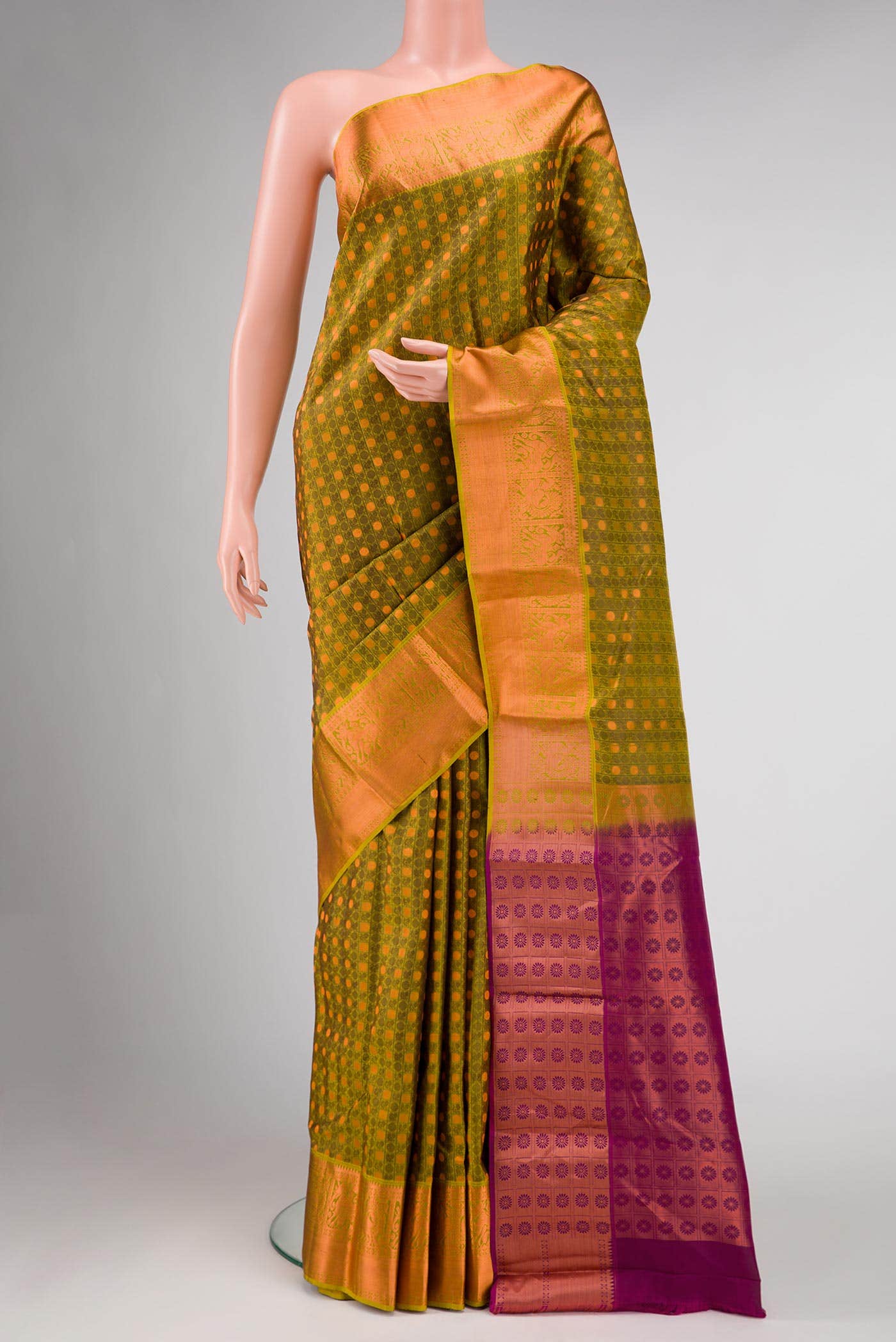 Mehandi Green Dual Tone Kanchipuram Silk Saree