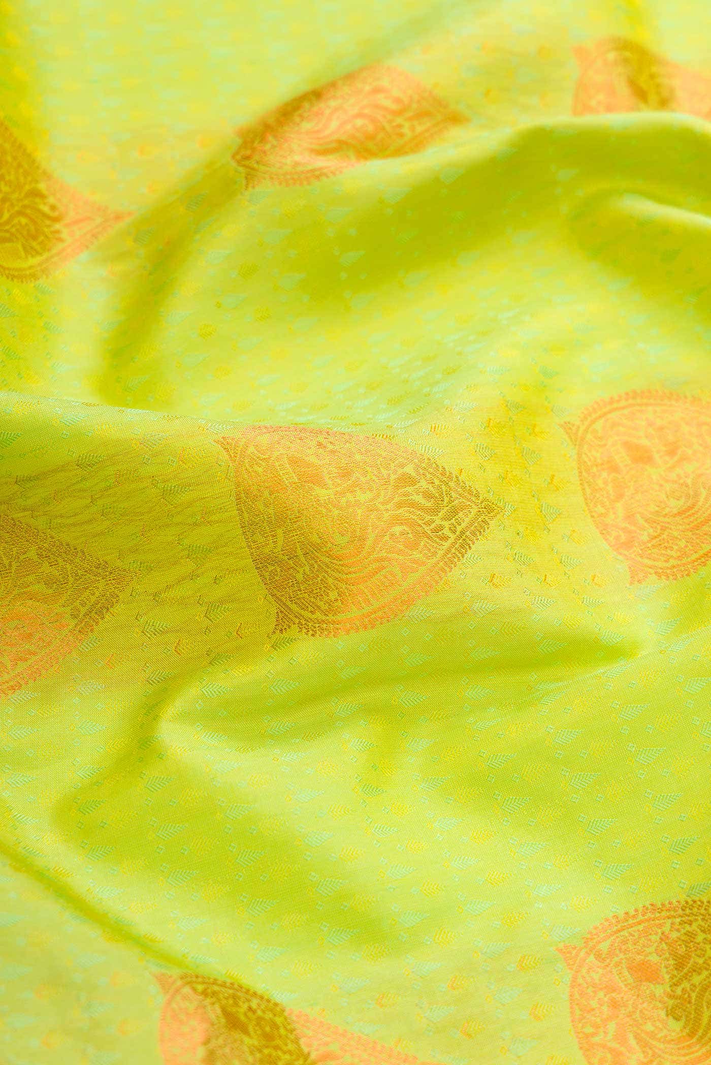 Parrot Green Kanchipuram Silk Saree