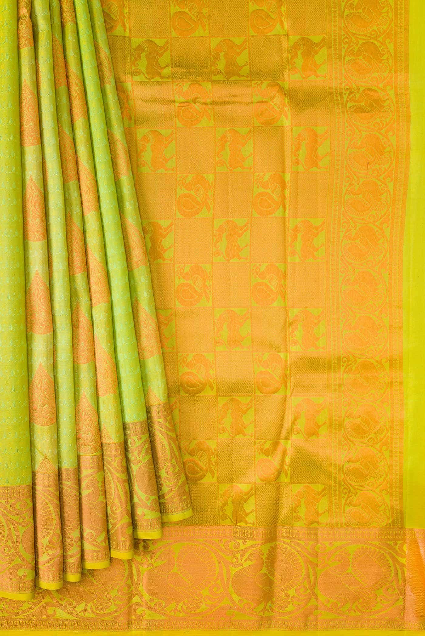 Parrot Green Kanchipuram Silk Saree