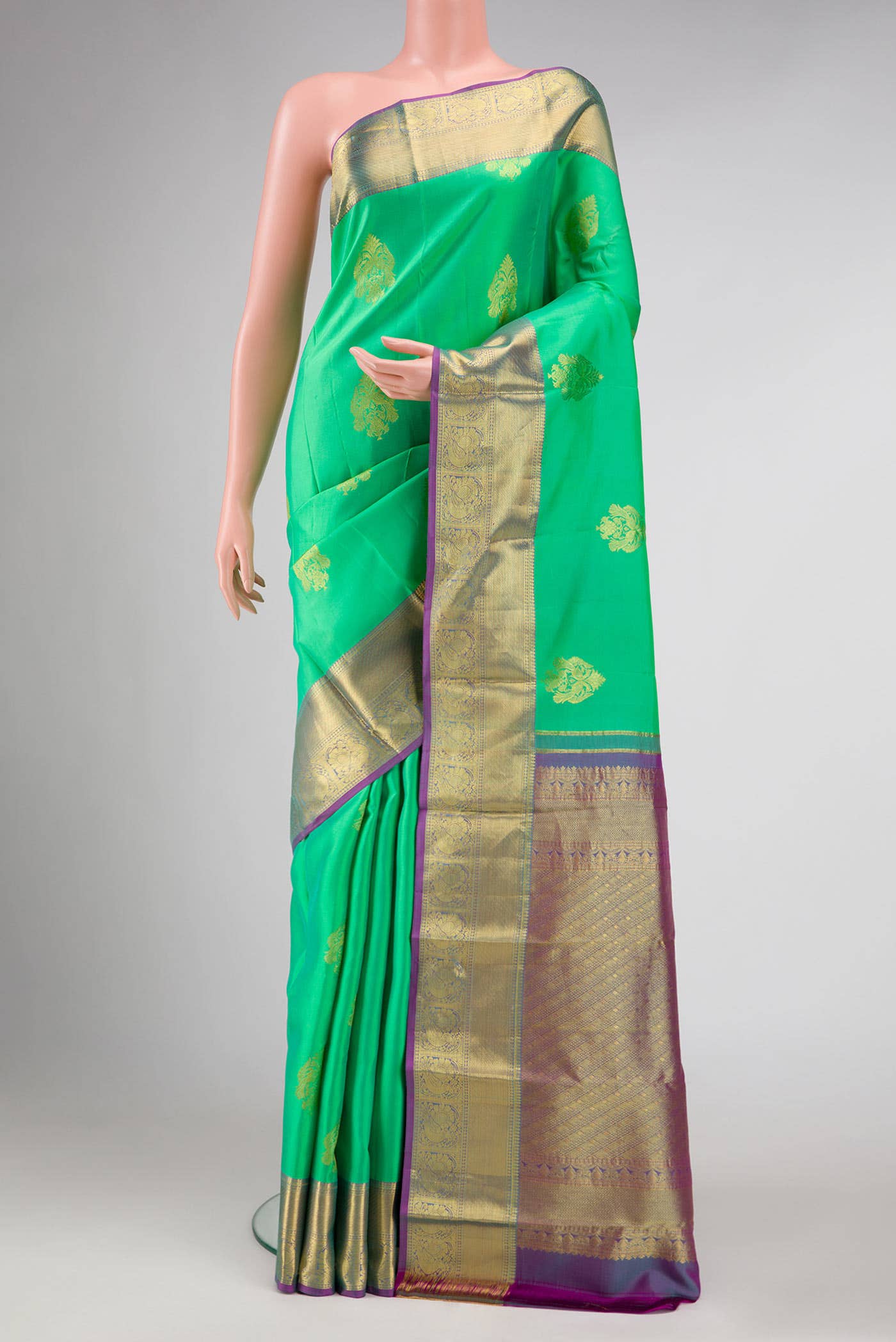 Green Dual Tone Kanchipuram Silk Saree