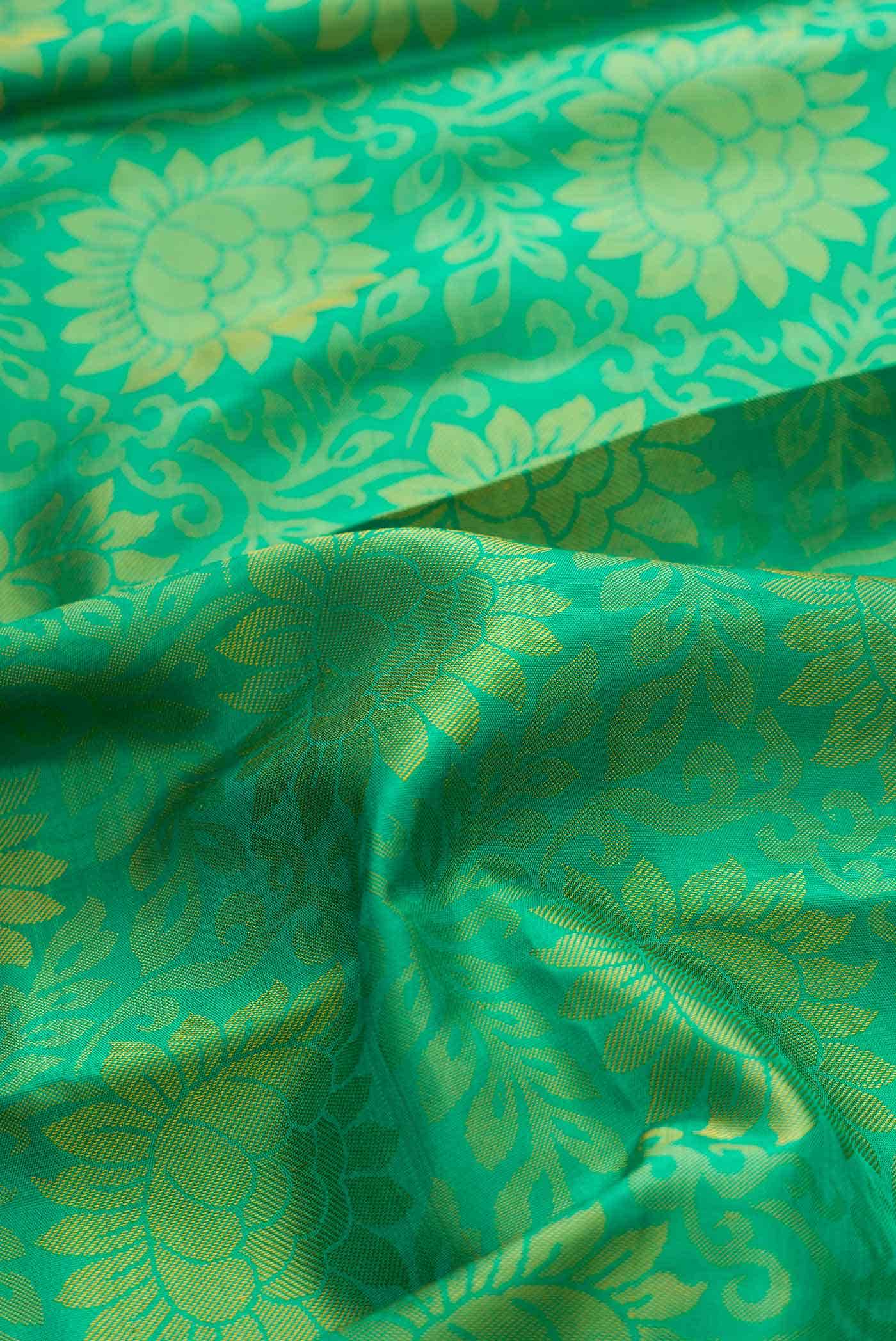 Pure Silk Pure Zari Green Dual Tone Kanchipuram Saree