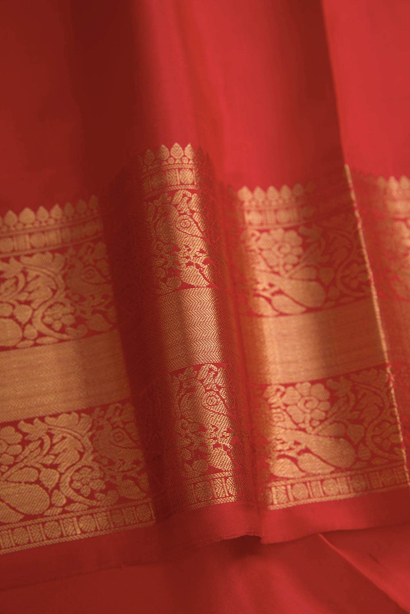 Black Dual Tone Soft Silk Saree