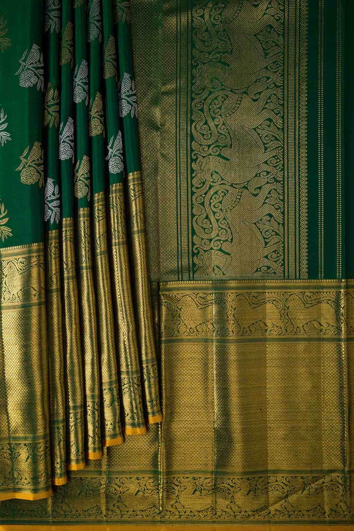 Bottle Green Kanjivaram Silk Saree