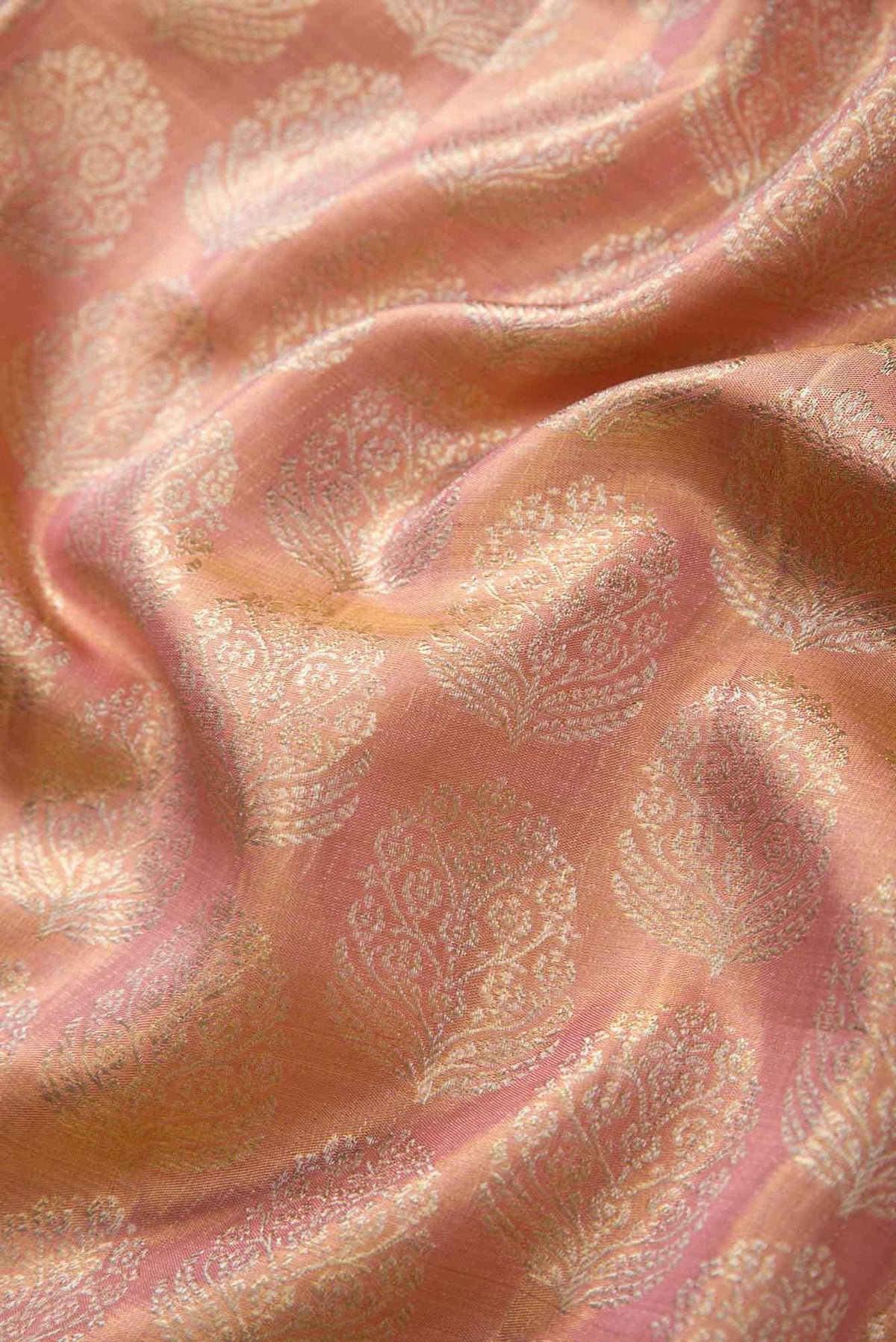 Rose pink Dual Tone Kanjivaram Tissue Silk Saree